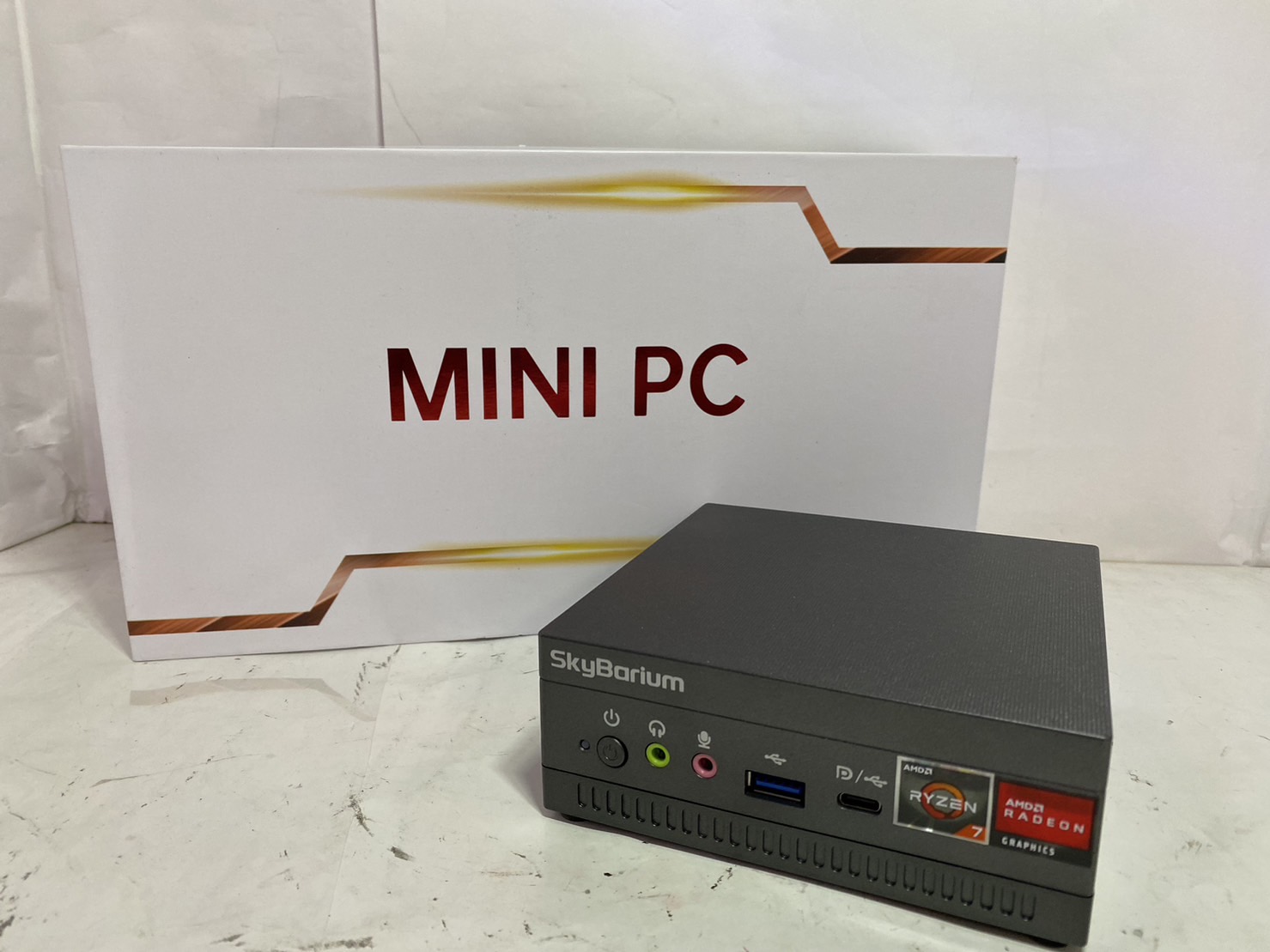 Skybarium MN57 AMD Ryzen 7 5700U Mini PC（8C/16T.up to 4.3GHz）with W11 –  AOOSTAR Mini PC