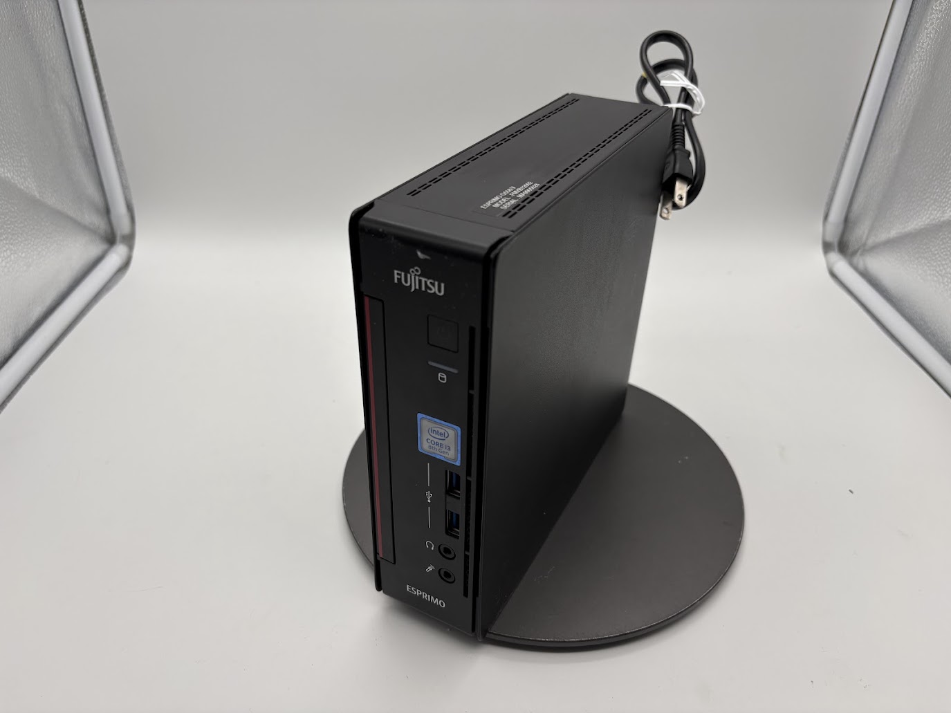 i3-8世代 小型デスクトップ ESPRIMO Q558/V FMVB12002