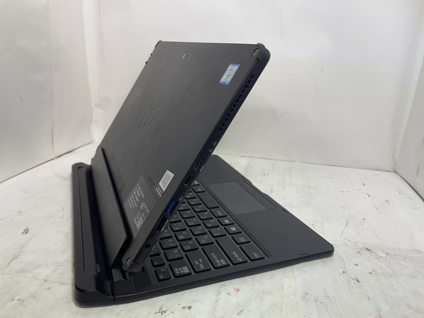 タッチパネルノート i5-8世代ノートジャンク その1写真3