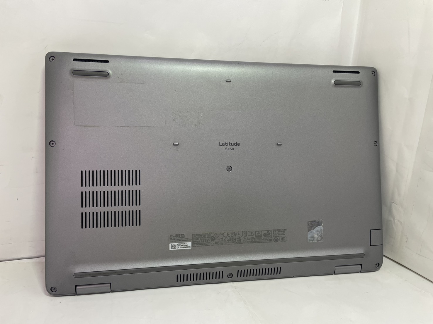 【D】Latitude5430写真4