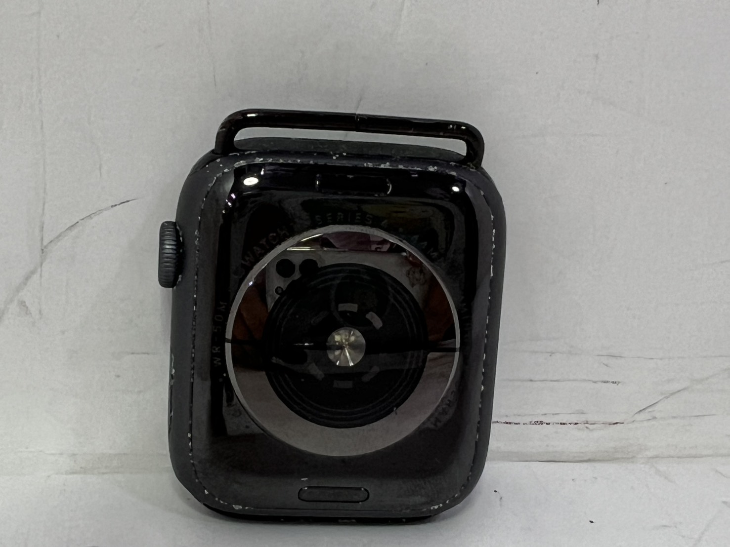 【D】Apple Watch Series 4 MU6D2J/A  A1978写真2