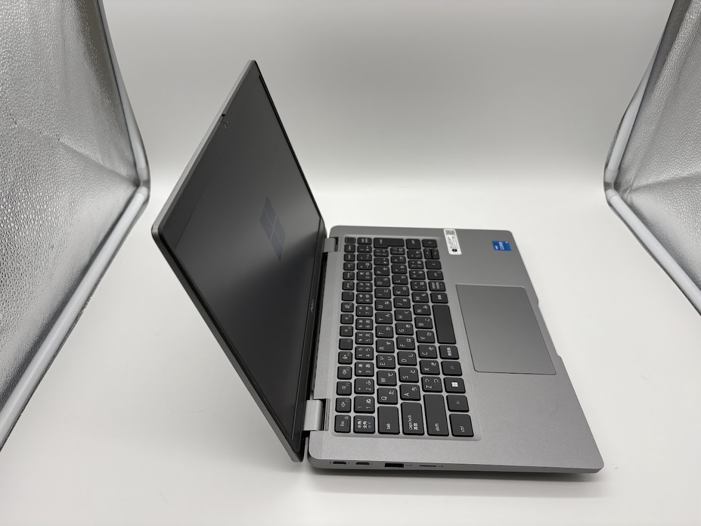 Latitude 5330写真2