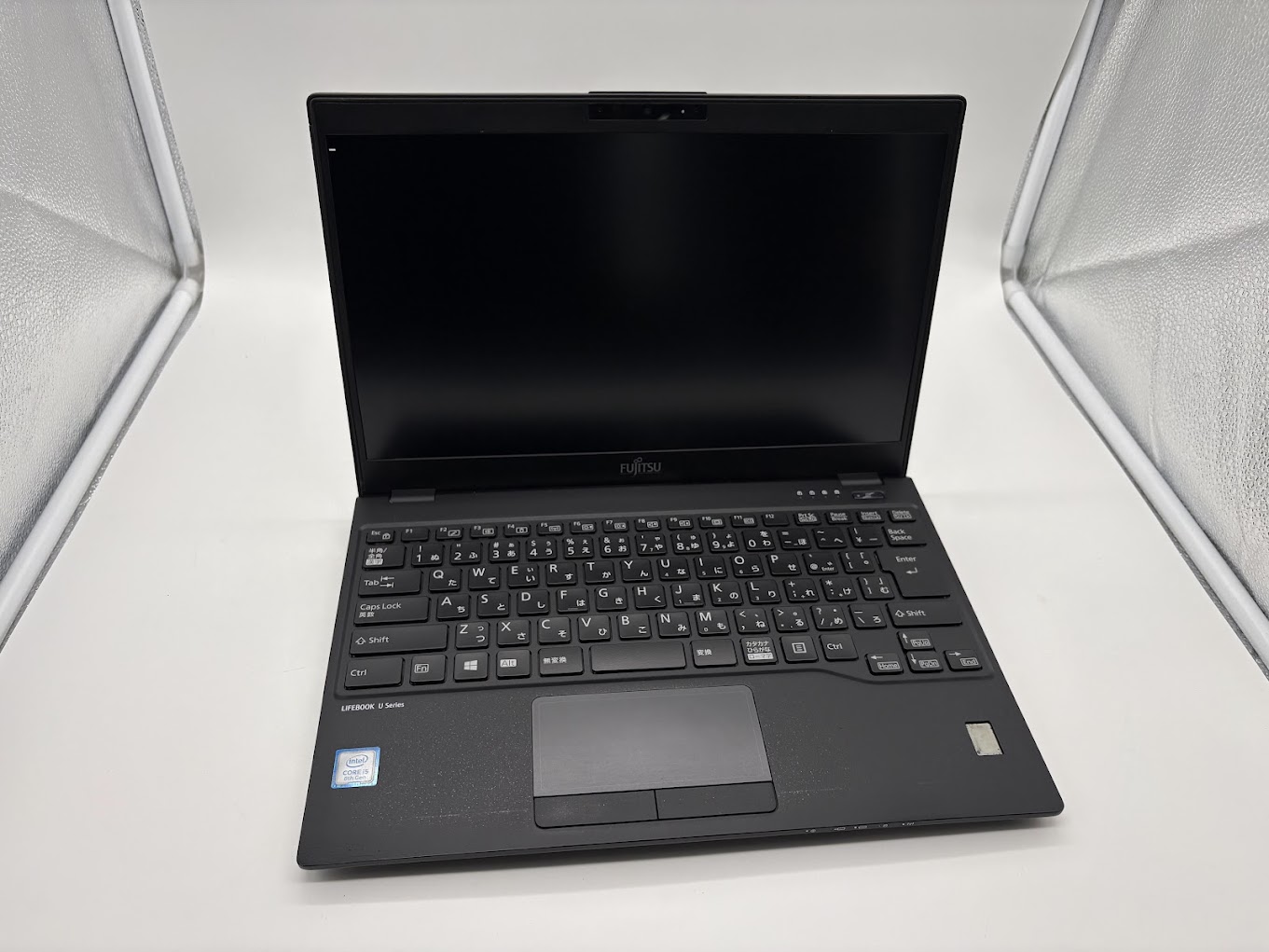 富士通8世代ノート LIFEBOOK U939/B