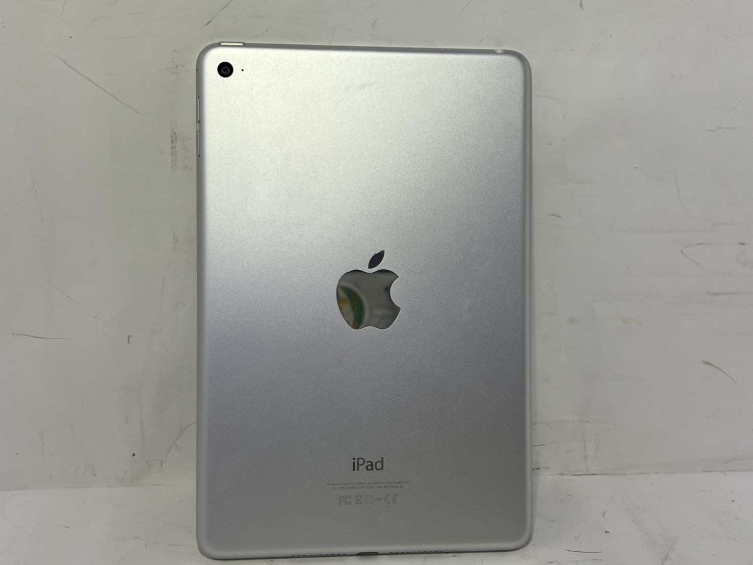 【C】iPad mini 4 Wi-Fiモデル 128GB A1538写真2