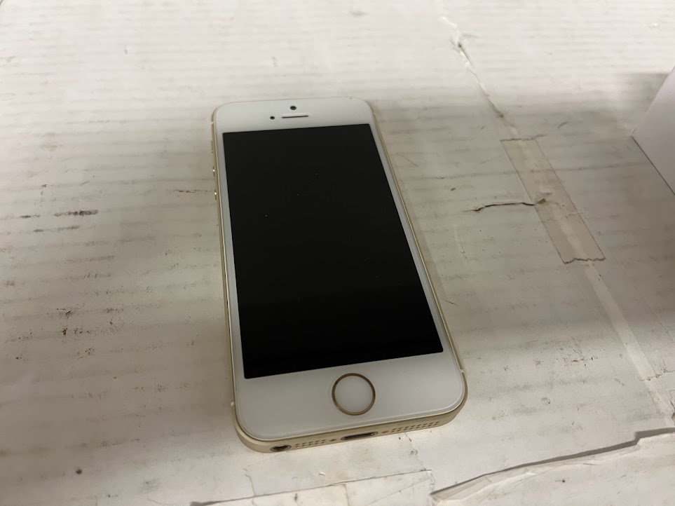 APPLE(アップル) iPhone SE 32GB SIMフリー [ゴールド] A1723の激安