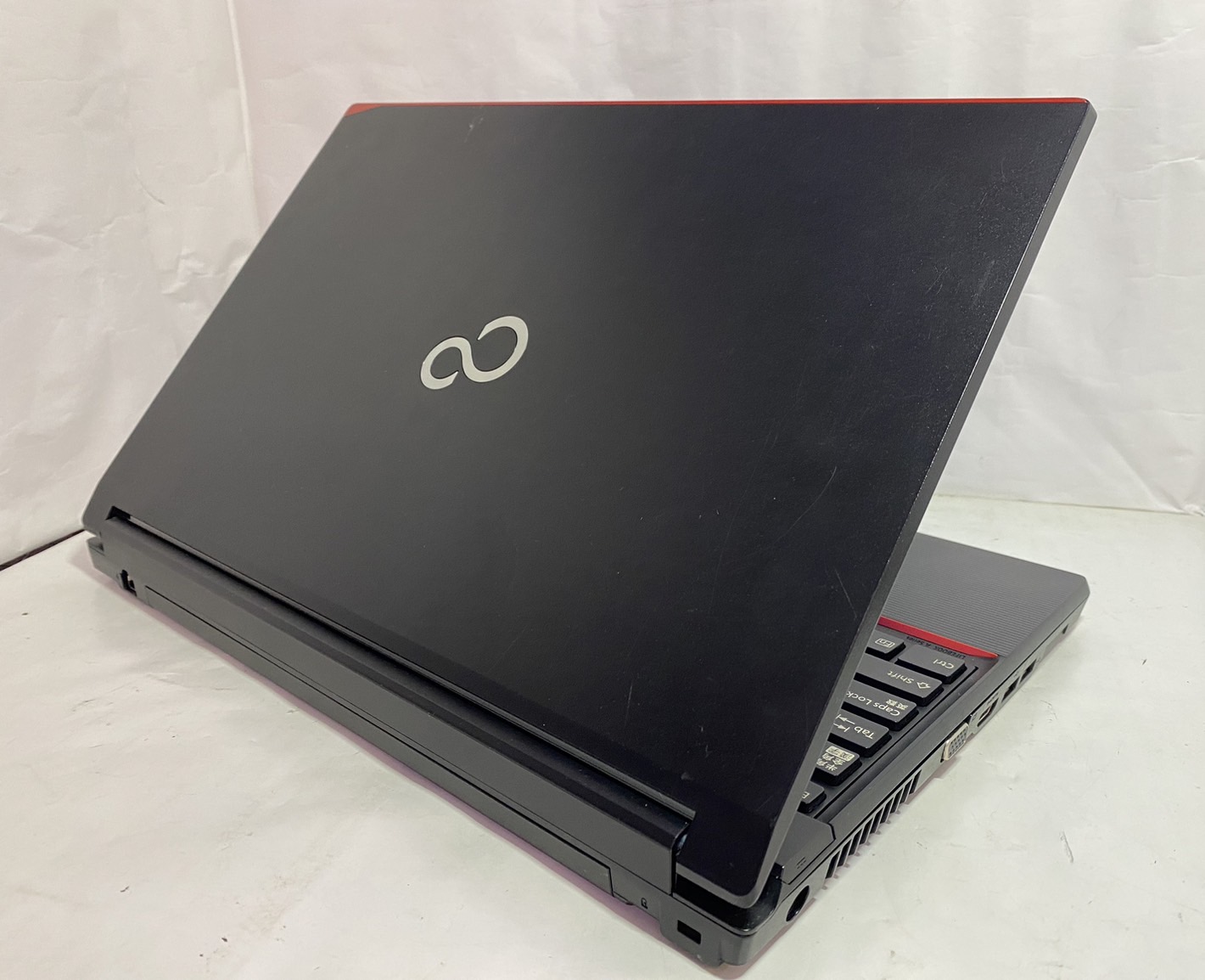 FUJITSU(富士通) LIFEBOOK A574/Hの激安通販(詳細情報) - パソコン 