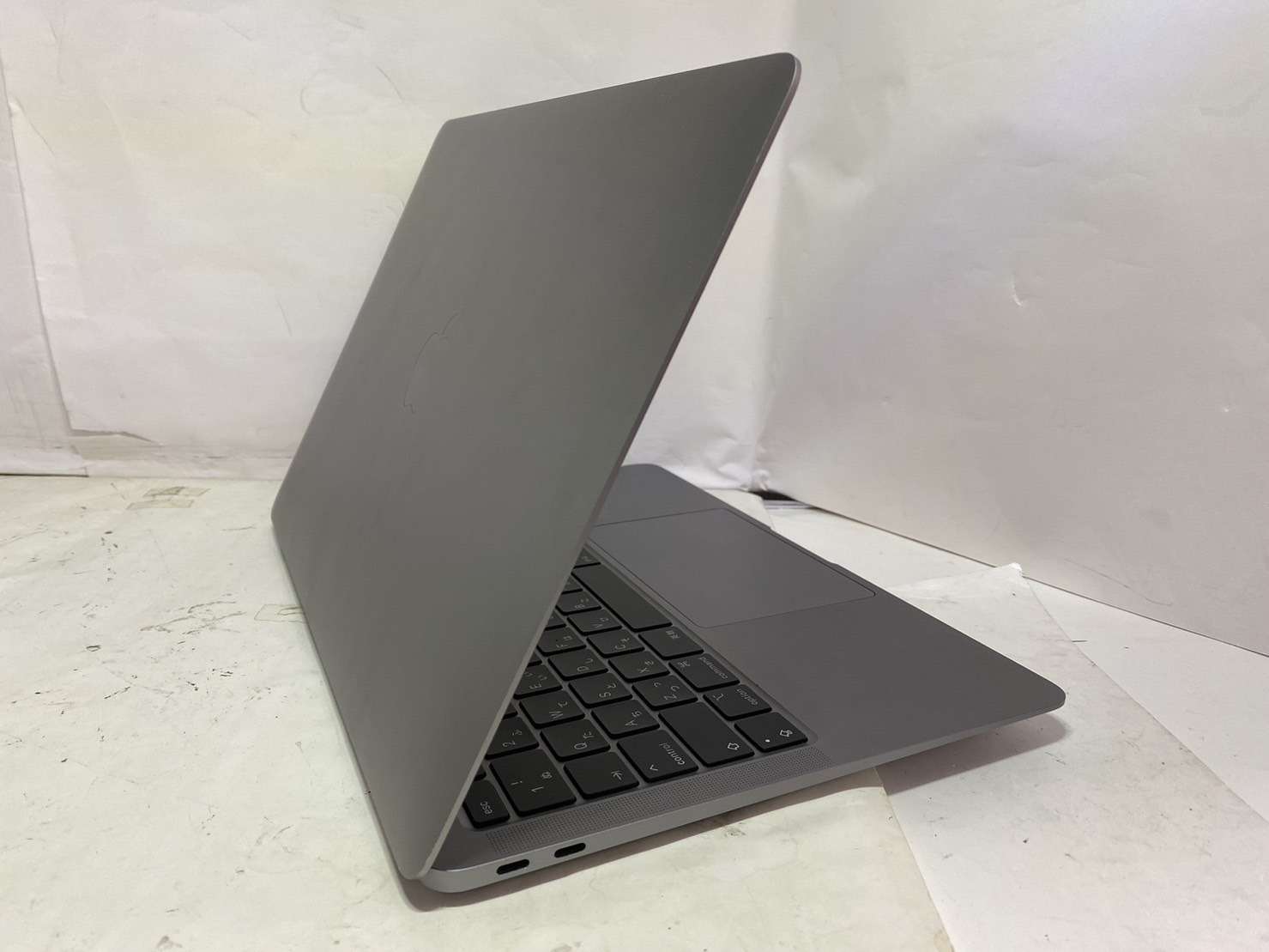 APPLE(アップル) MacBook Air (Retina, 13-inch, 2020)の激安通販(詳細