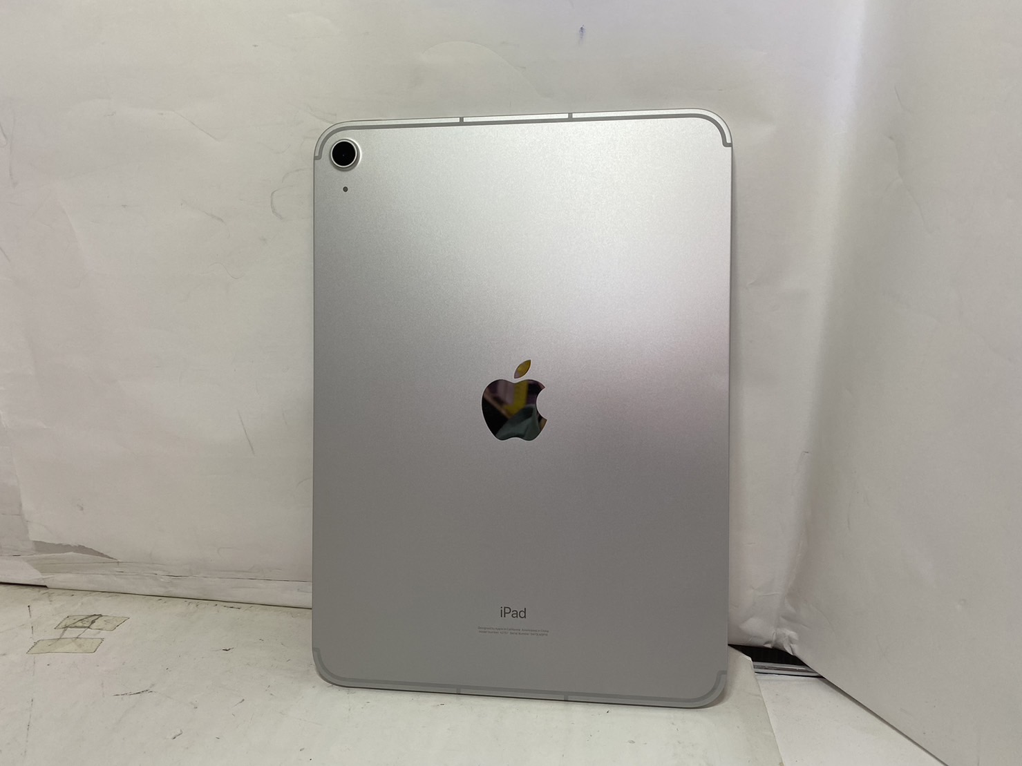 iPad 第10世代 64GB Wi-Fi + Cellular - iPad本体