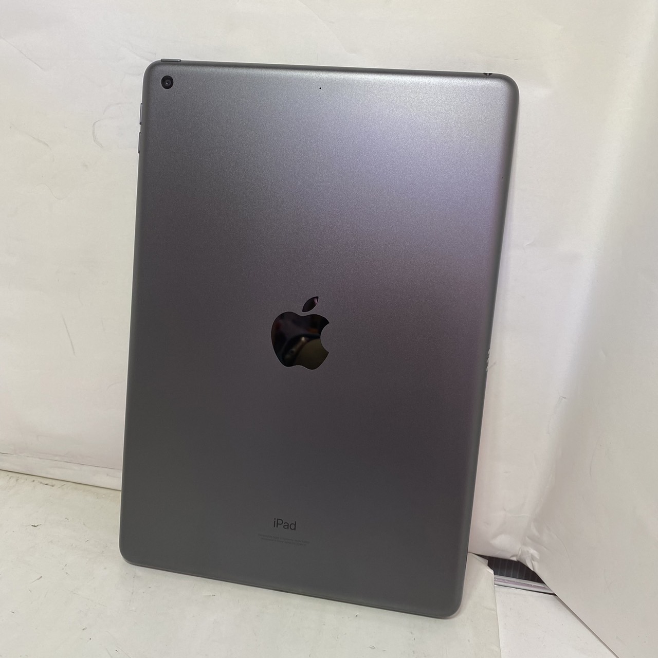 Apple iPad 第9世代 10.2インチ Wi-Fi 64GB MK2L3JA - iPad