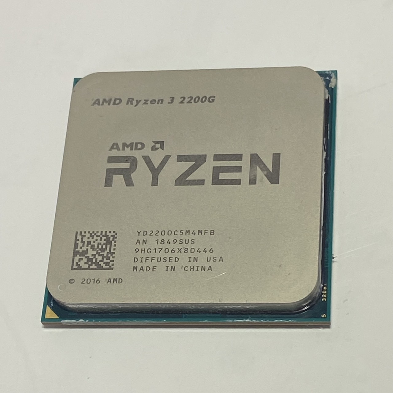 AMD(エーエムディー) Ryzen 3 2200G 3.50GHz