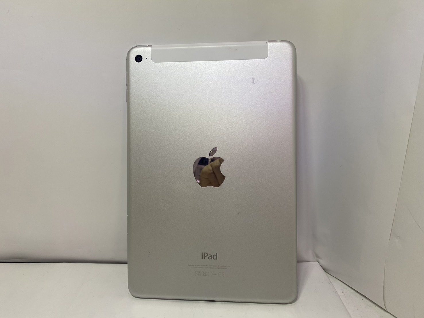 APPLE(アップル) iPad mini 4 Wi-Fi+Cellular 128GB MK772J/A 