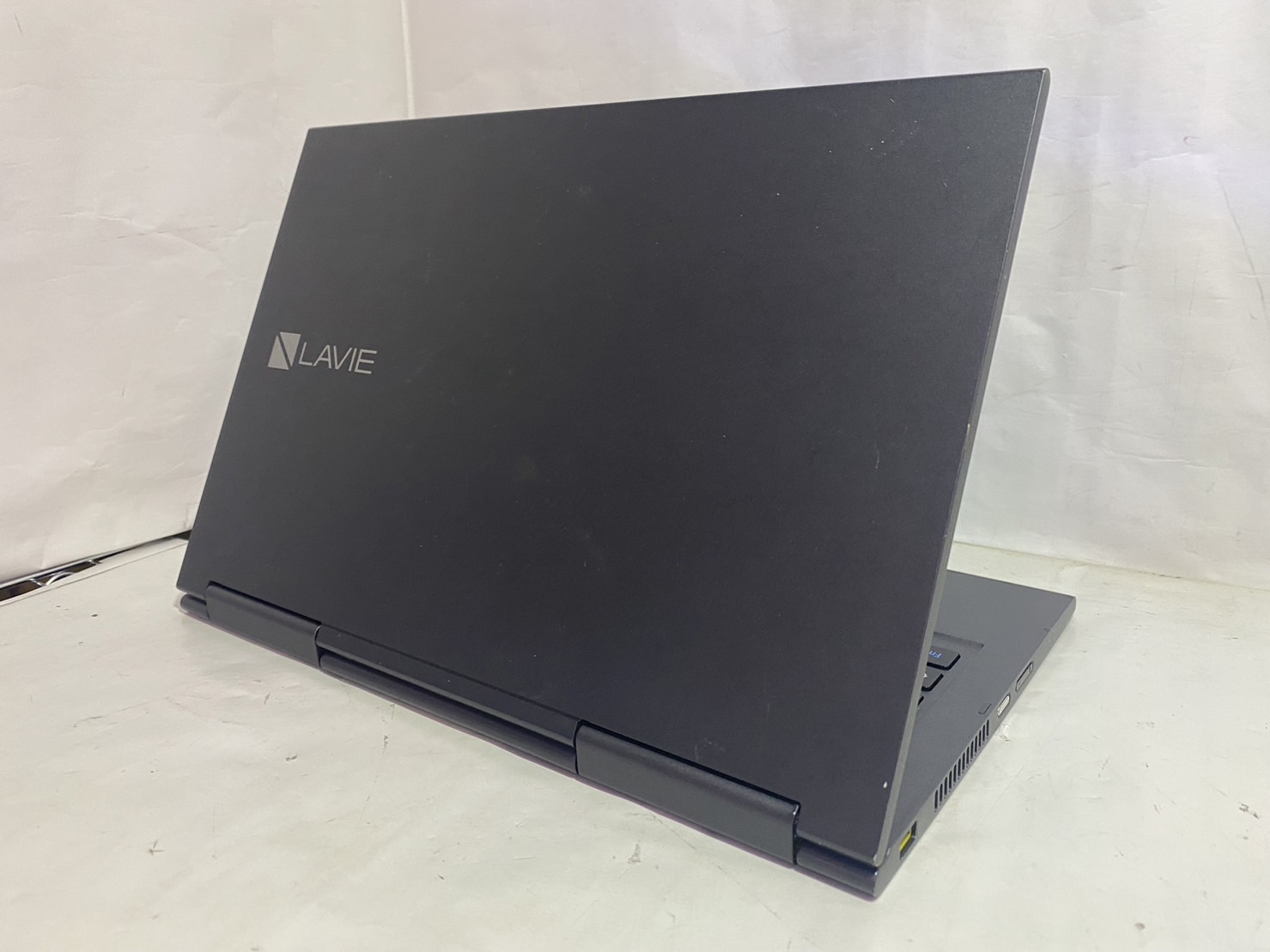 Core i7-8550】LAVIE Direct HZ Core-i7-8550U 8GB SSD256GB