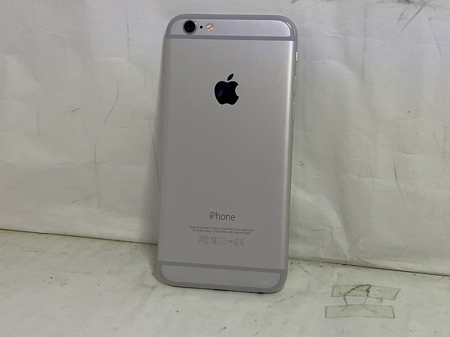 Apple docomo iPhone 6 16GB シルバー MG482J A - 携帯電話