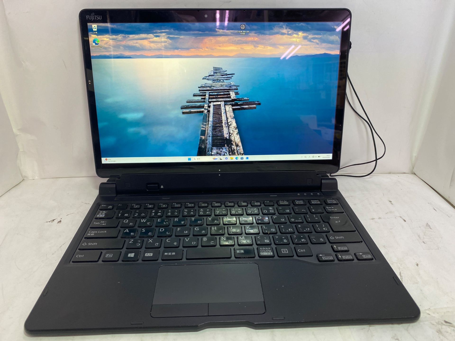 FUJITSU(富士通) ARROWS Tab Q738/SB FARQ19001