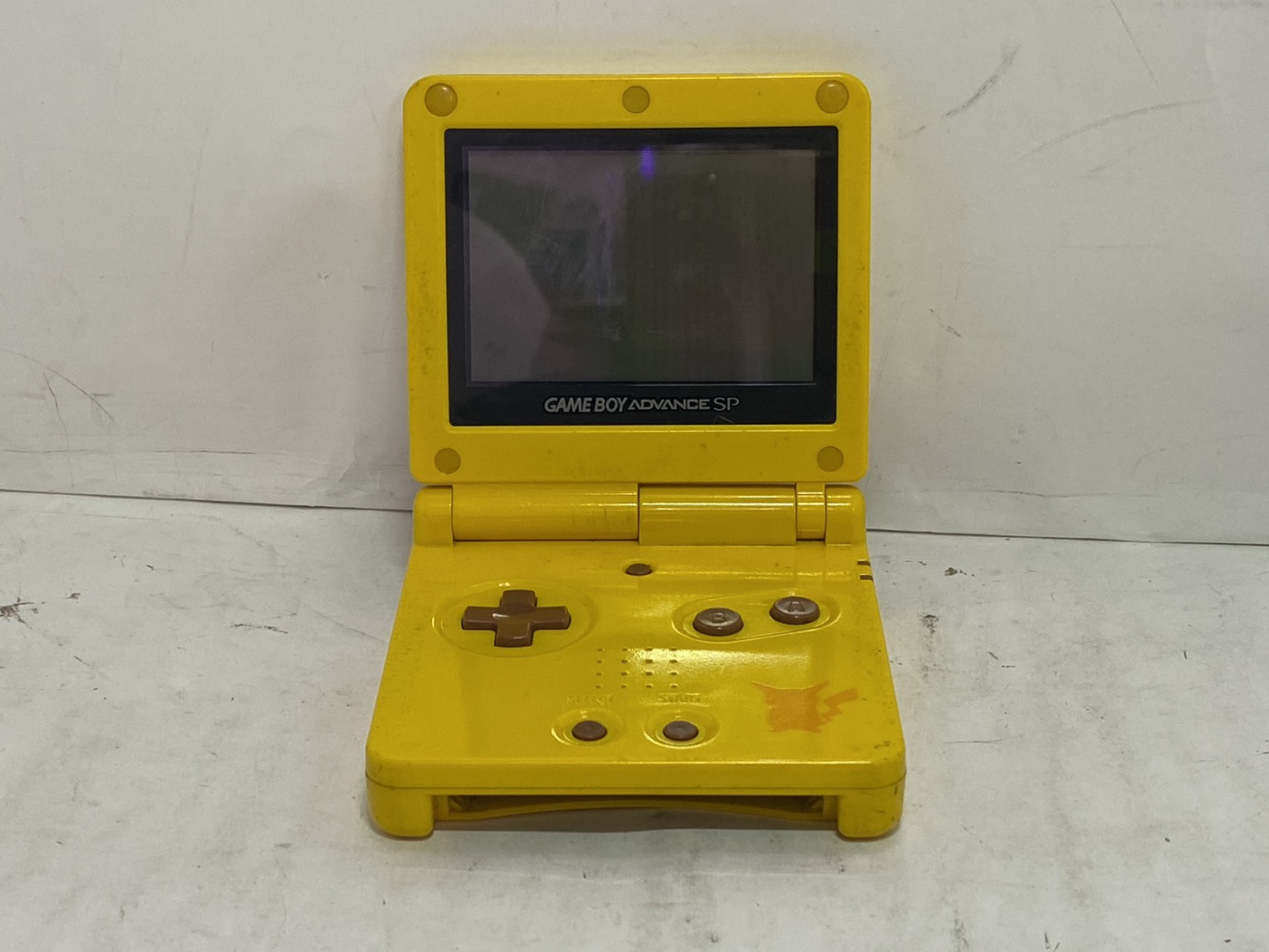 NINTENDO ゲームボーイアドバンスSP ピカチュウカラー