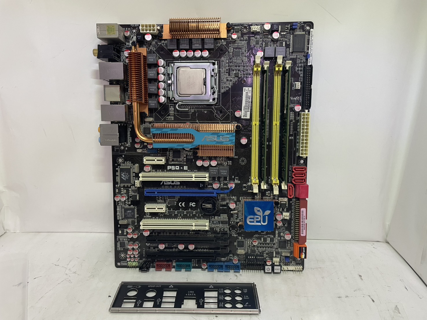 ASUS(アスース) 【現状品】P5Q-E + Core2Quad Q9550 + 4GB RAM