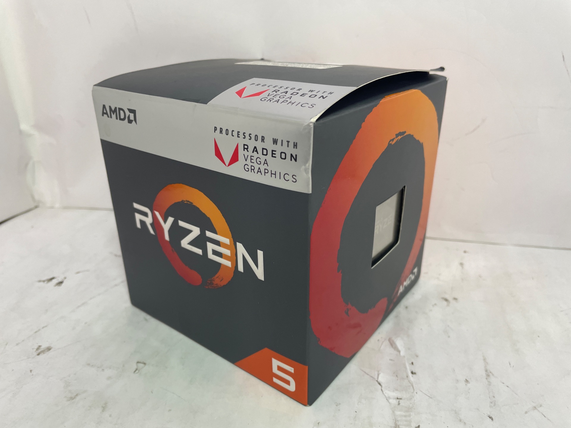 AMD(エーエムディー) Ryzen 5 2400G 3.60GHz