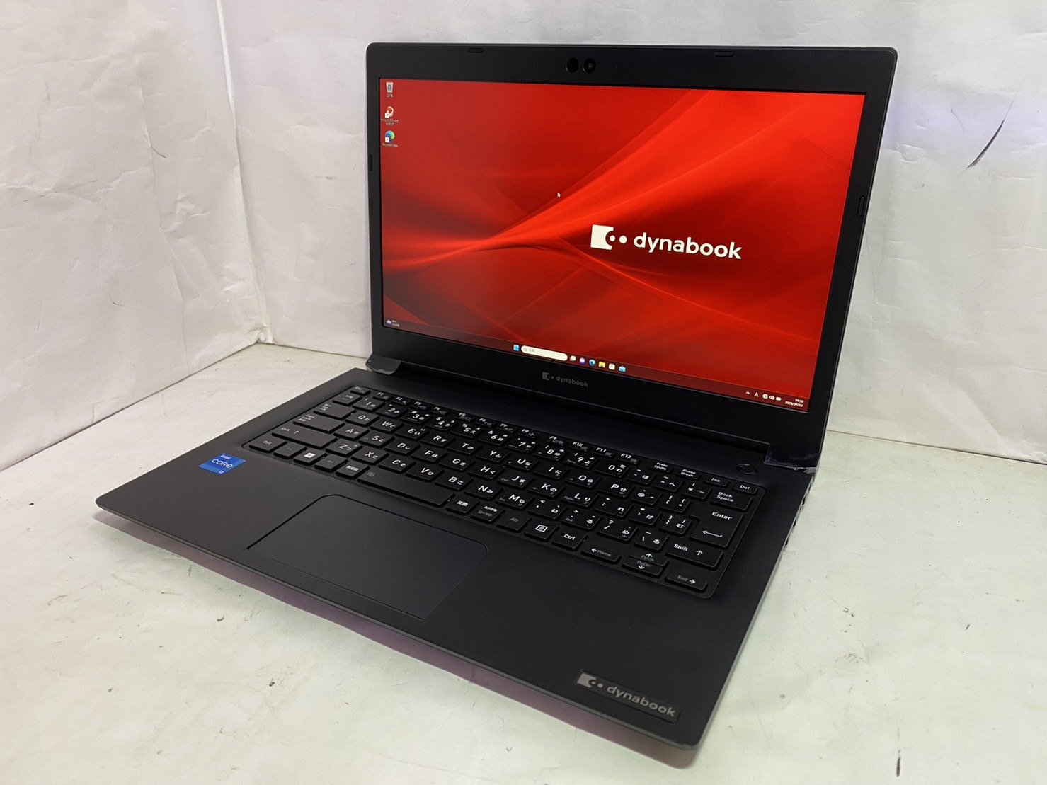 Dynabook S73