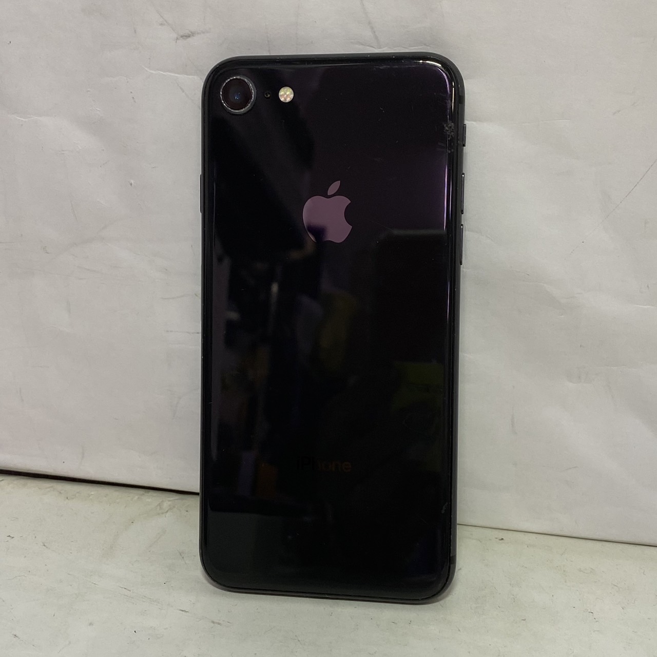 APPLE(アップル) iPhone 8 64GB SIMフリー [ブラック]の激安通販