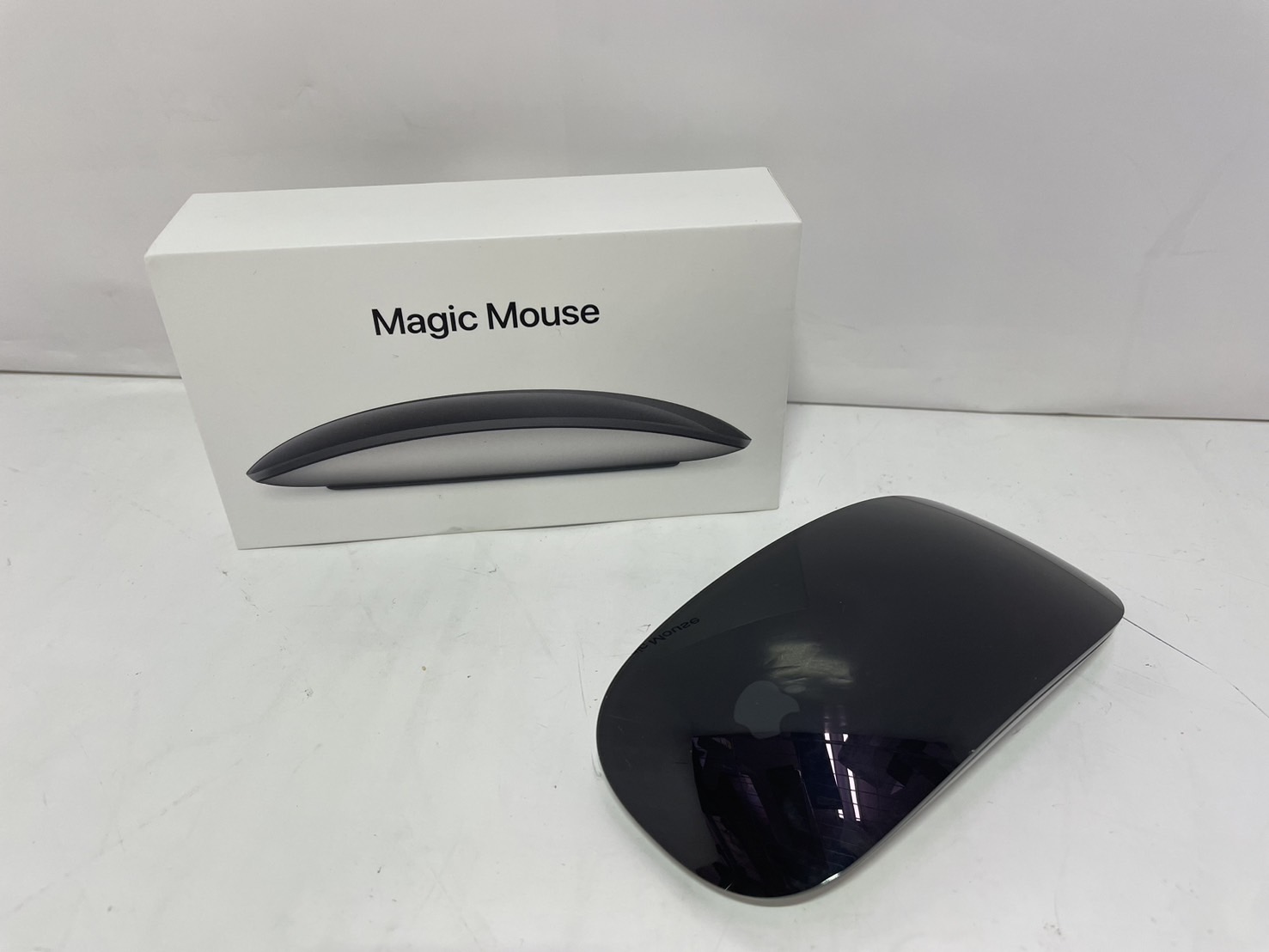 APPLE(アップル) Magic Mouse MMMQ3J/A [ブラック]の激安通販(詳細情報) - パソコンショップパウ