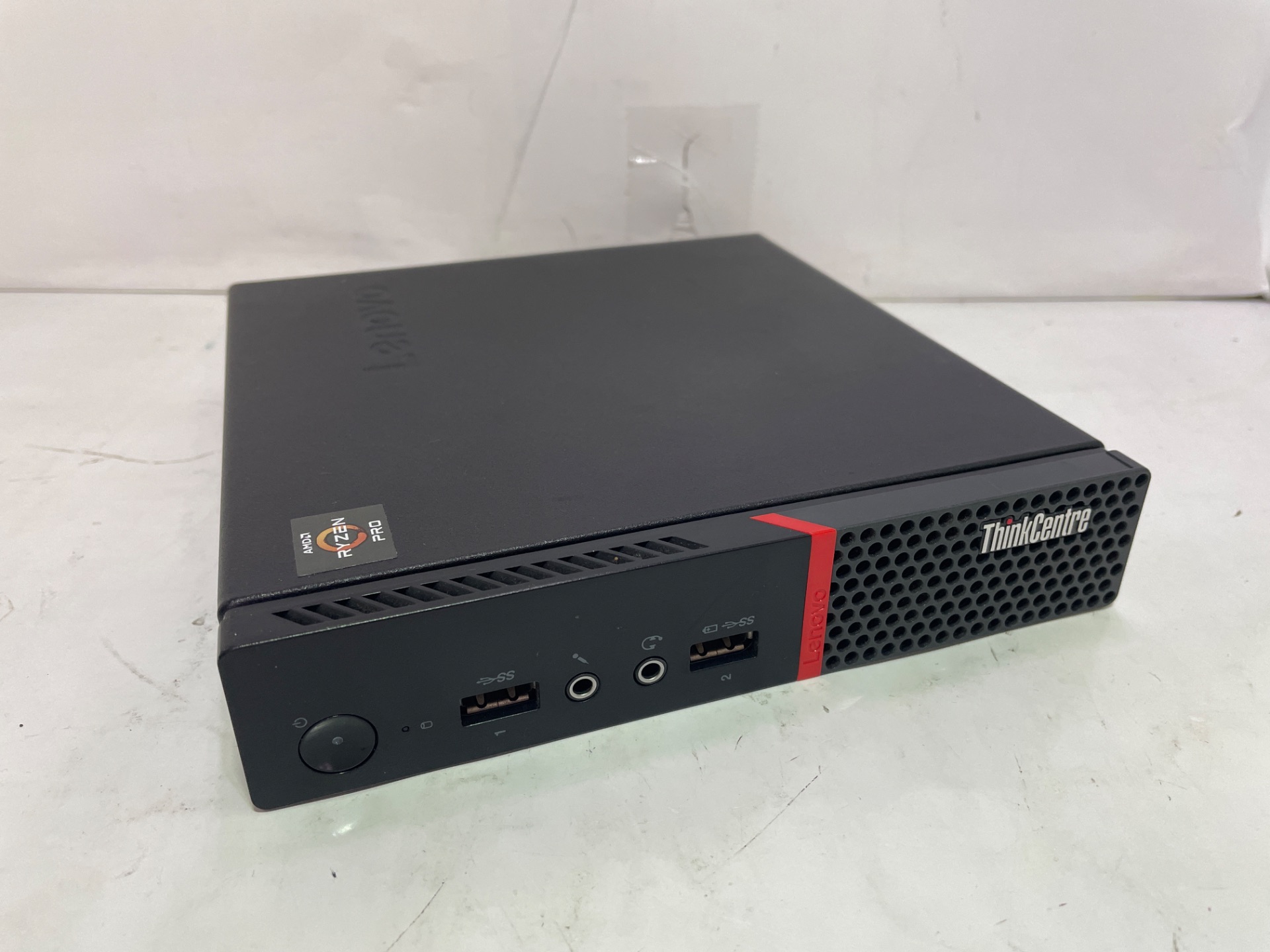 LENOVO(レノボ) ThinkCentre M715q (10VHS0WU00)