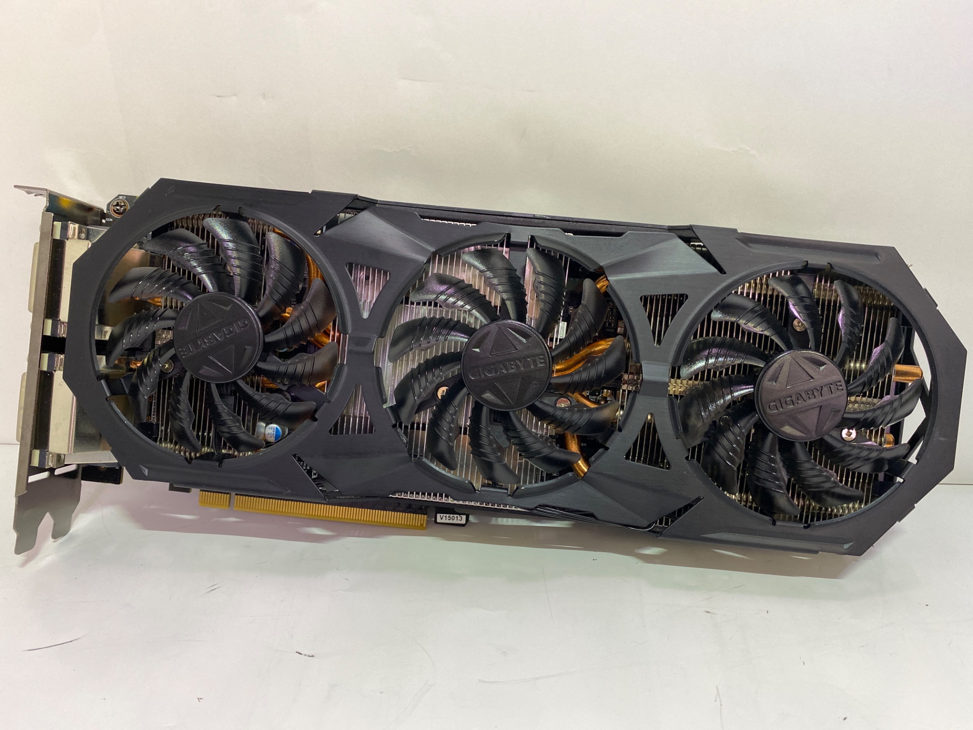 GIGABYTE(ギガバイト) GV-N960G1 GAMING-4GD [PCIExp 4GB]