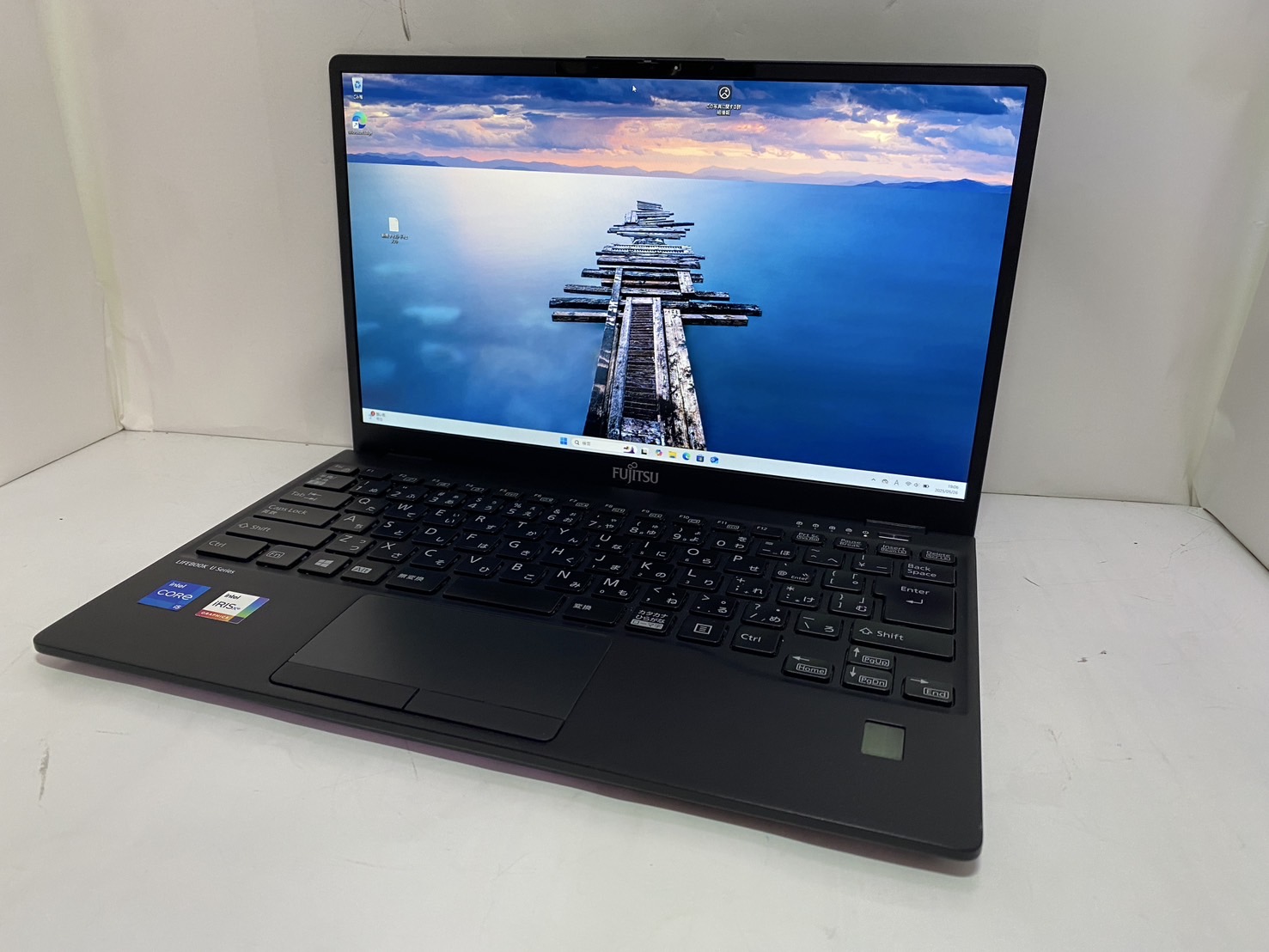 FUJITSU(富士通) LIFEBOOK U9311/F (FMVU34021)