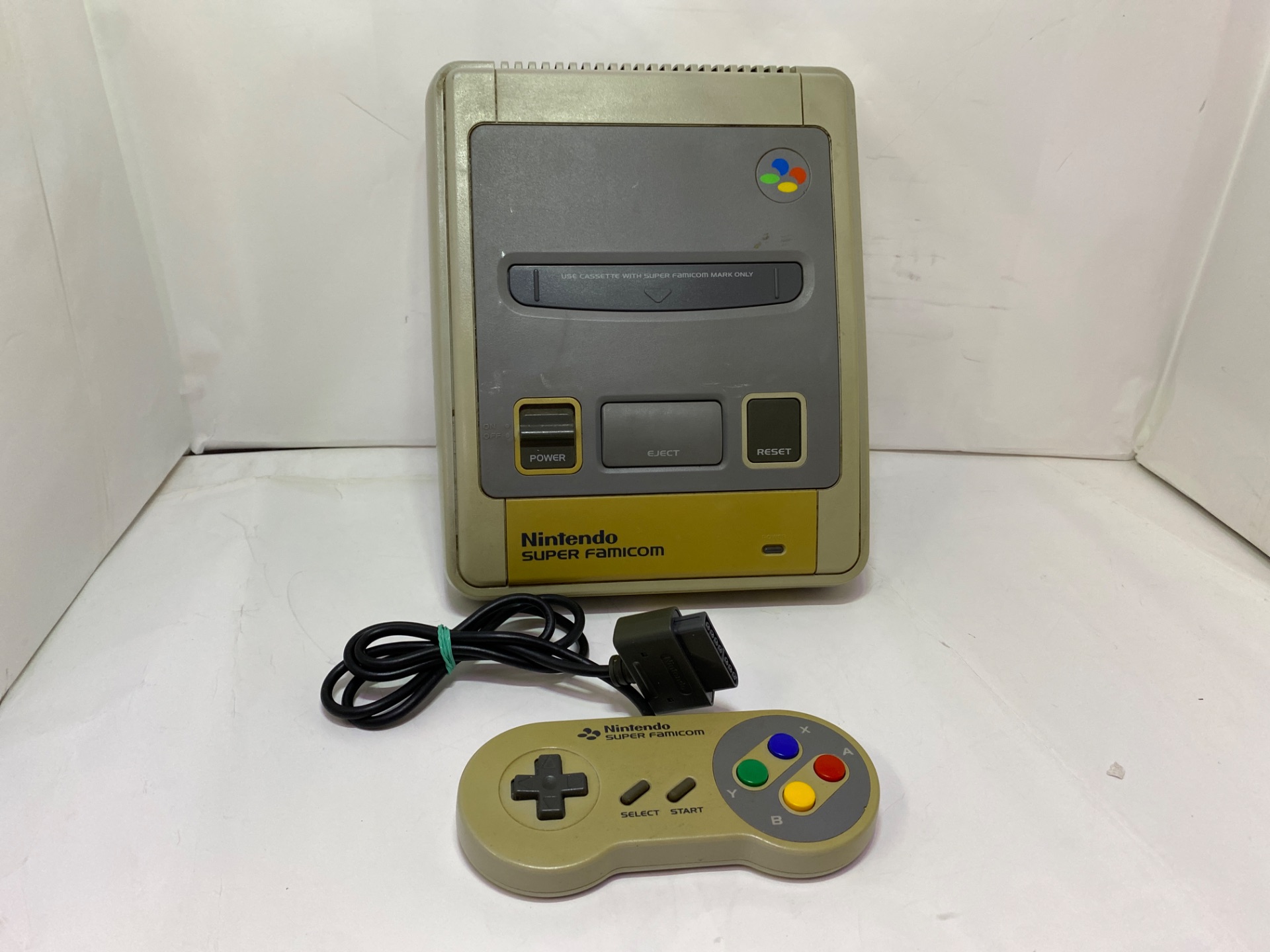 Nintendo スーパーファミコン