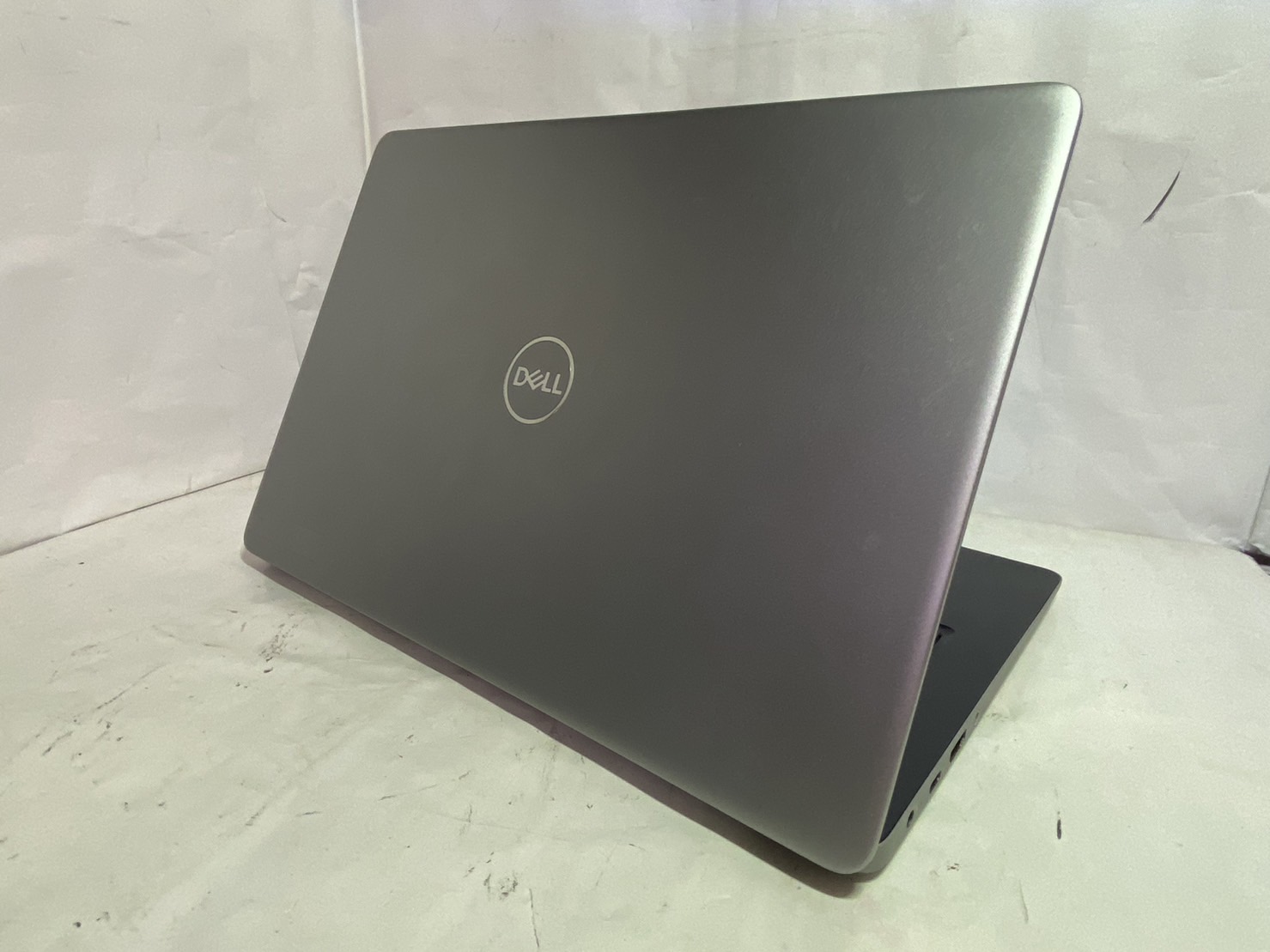 DELL(デル) Vostro 13 5370の激安通販(詳細情報) - パソコンショップパウ