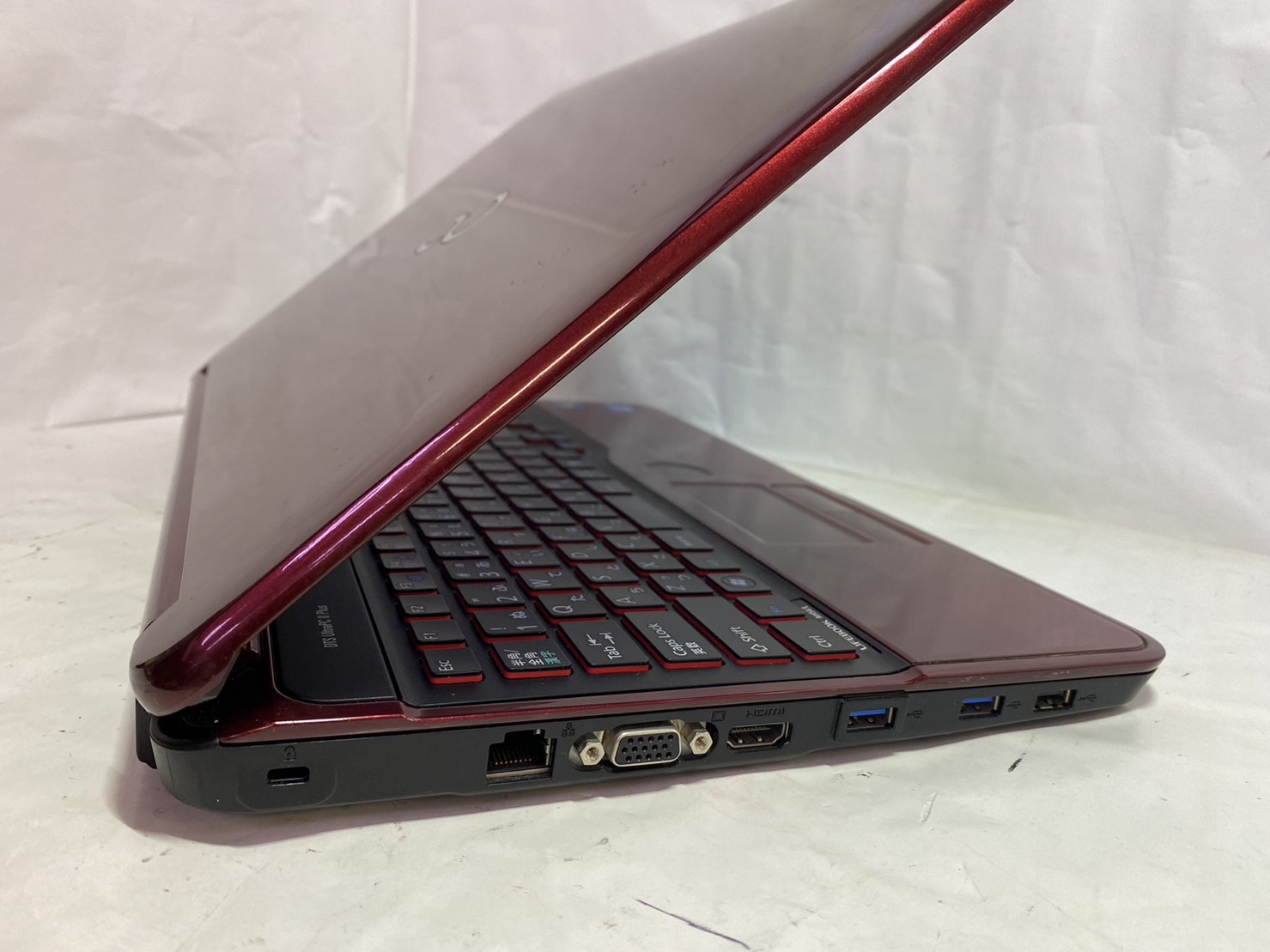 FUJITSU(富士通) LIFEBOOK AH54/E (FMVA54ER)の激安通販(詳細情報) - パソコンショップパウ