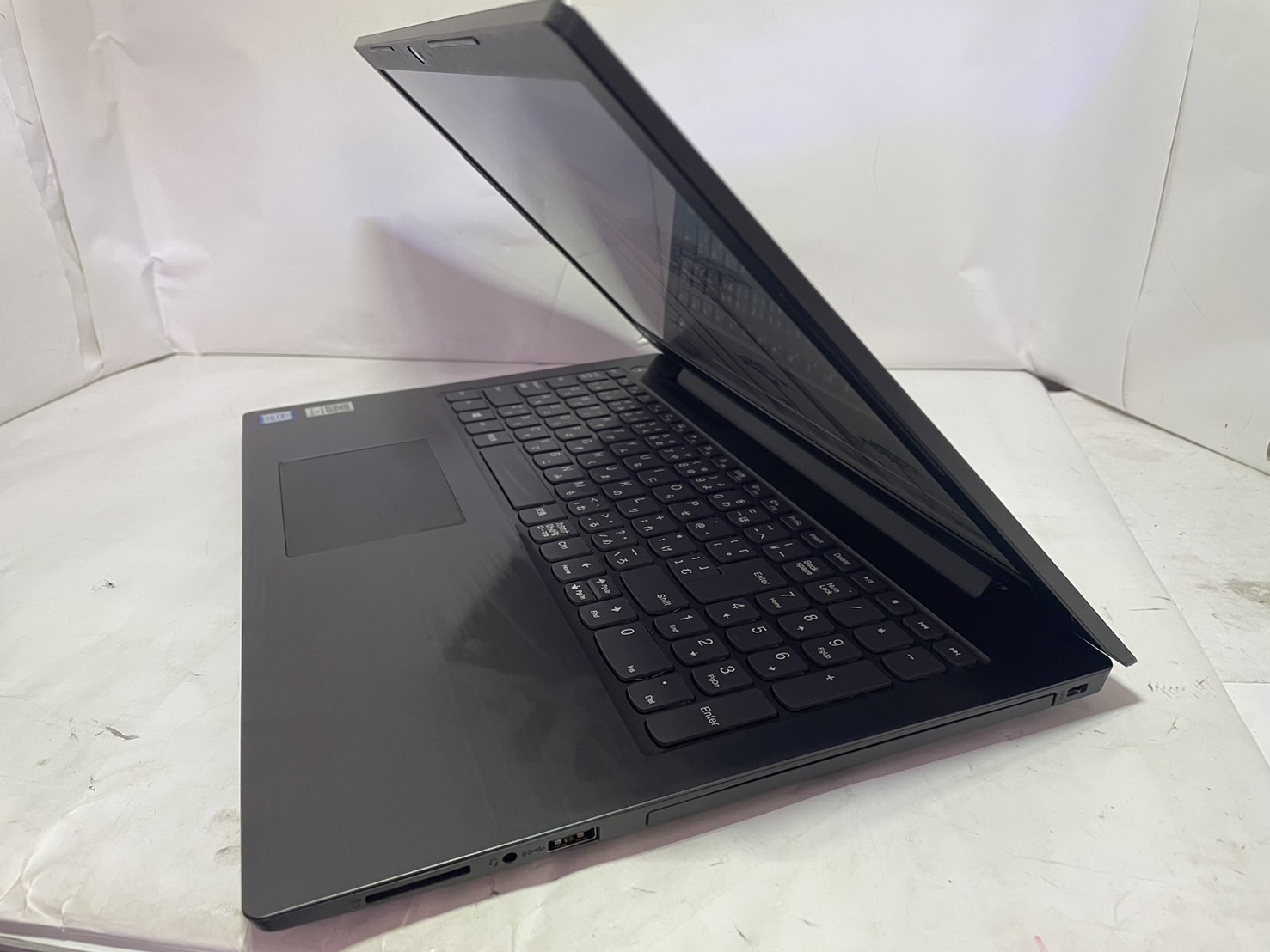LENOVO(レノボ) Lenovo V330 V330-15IKBの激安通販(詳細情報