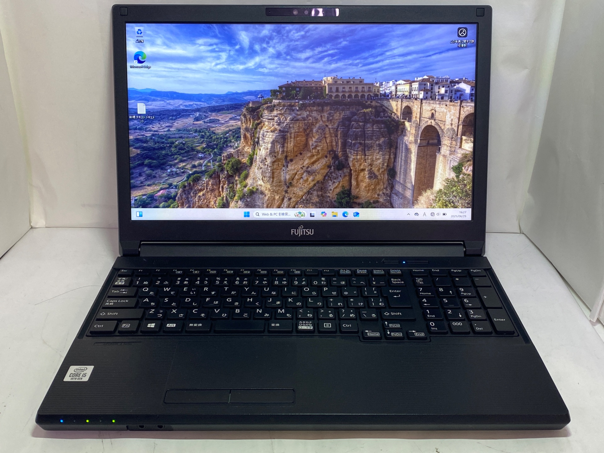 FUJITSU(富士通) LIFEBOOK A5510/D FMVA82TK1