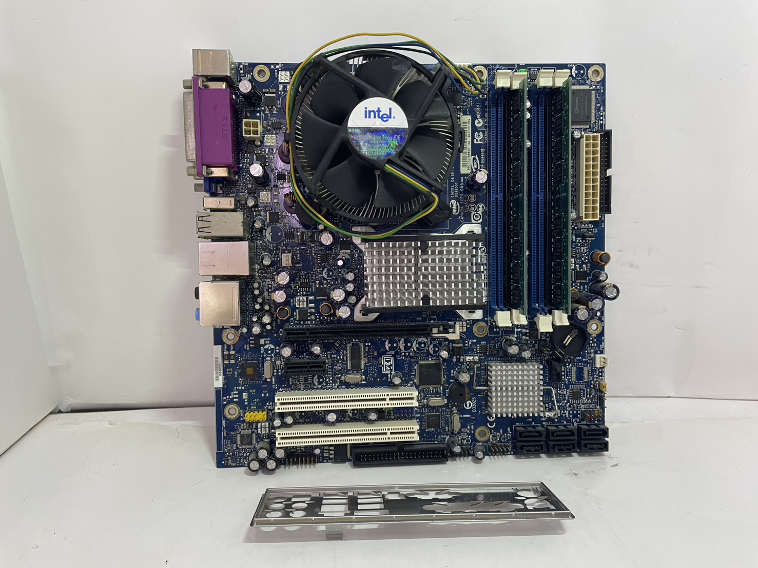  E210882 + Core2 Duo E7500 +2GBメモリ