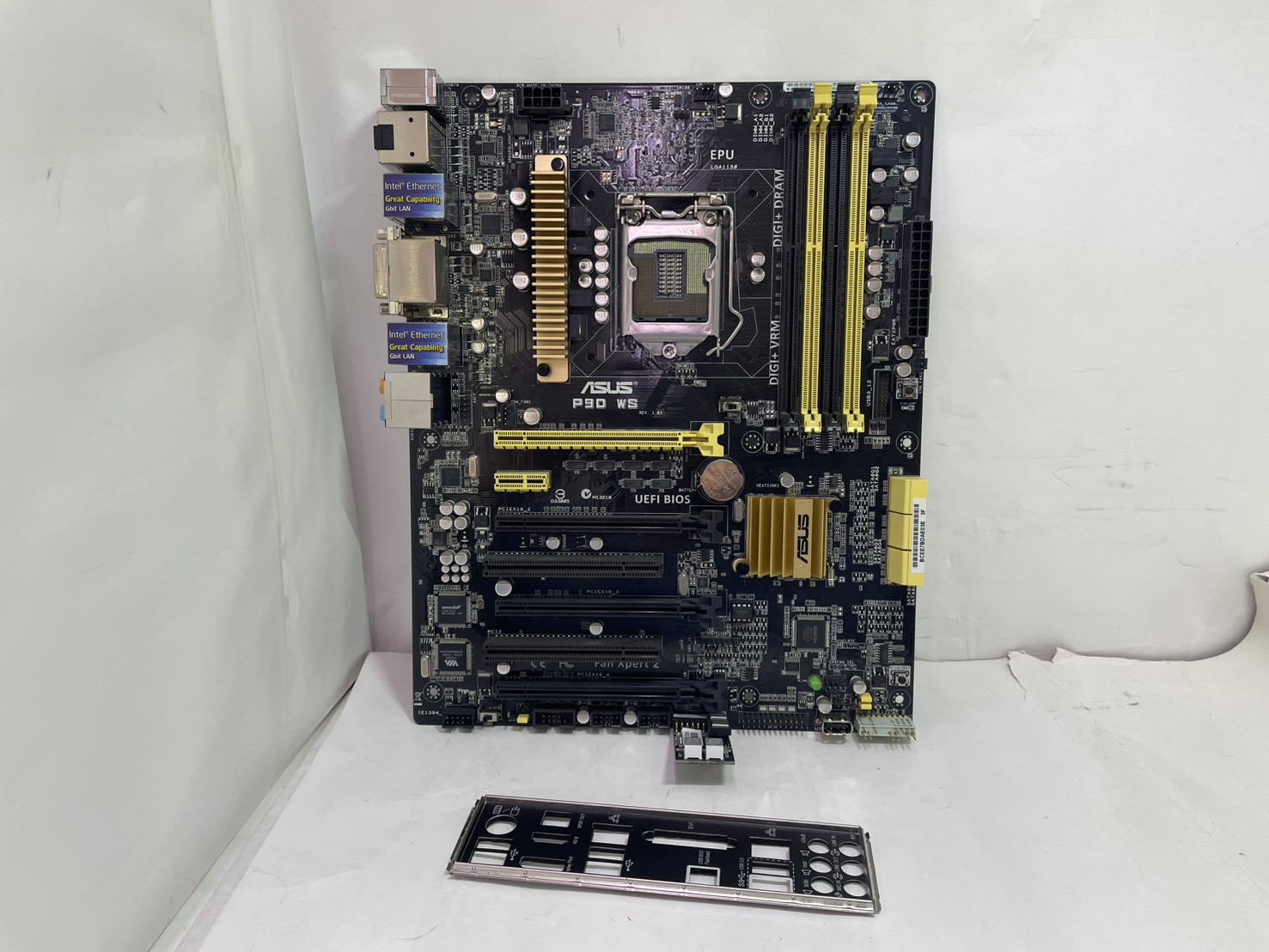 ASUS(アスース) P9D WS