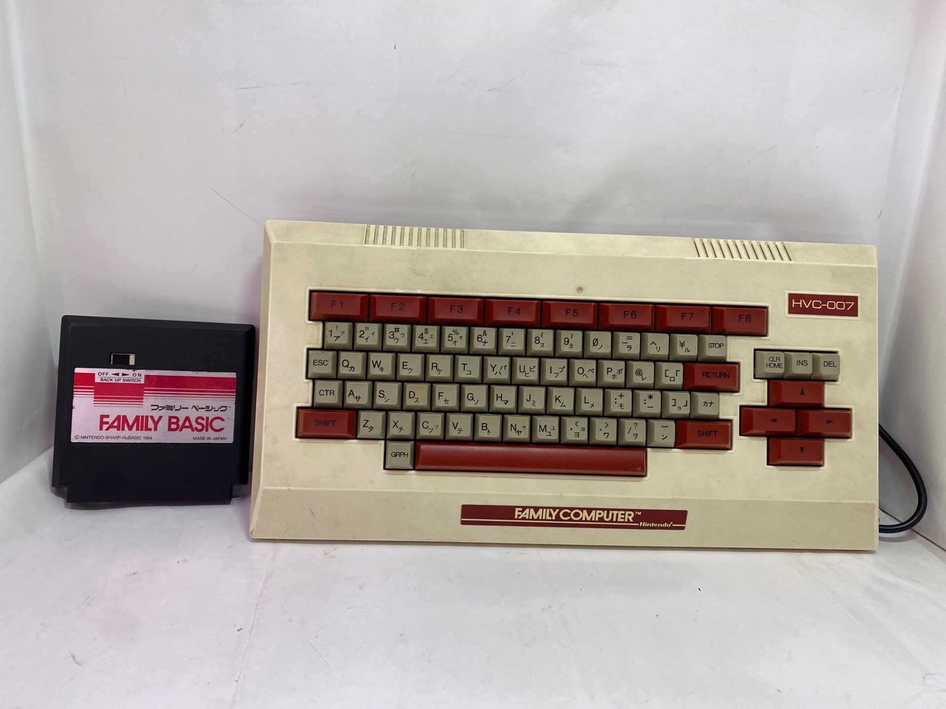 nintendo ファミコン用 キーボードとベーシックソフト