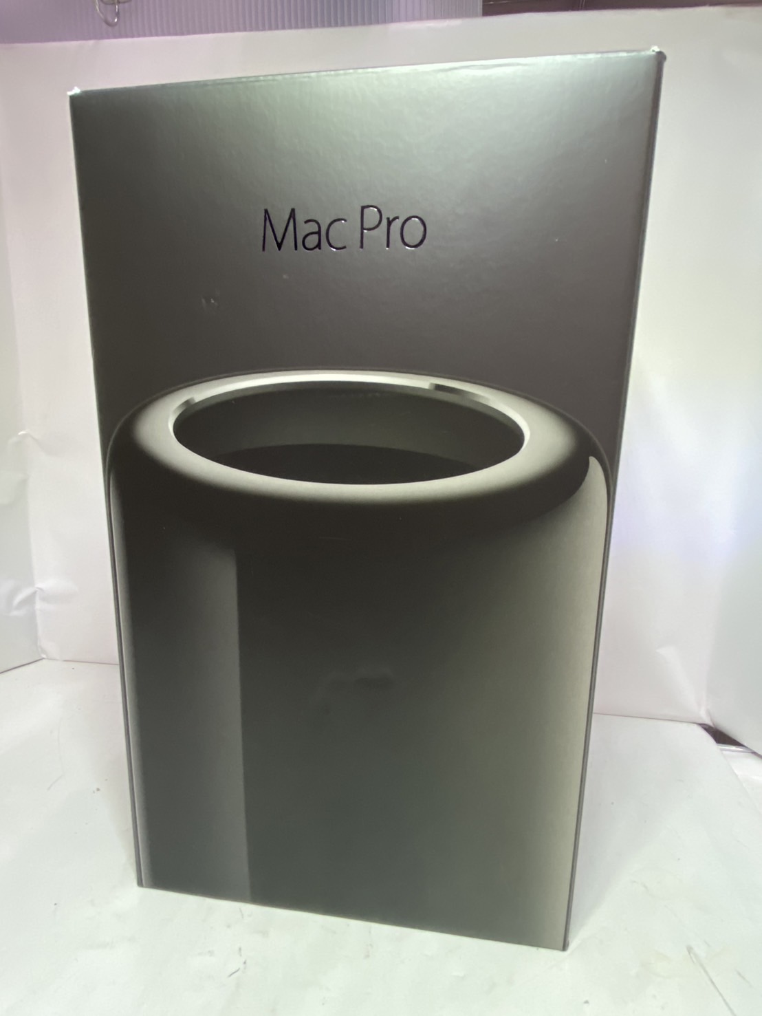 APPLE(アップル) Mac Pro A1481の激安通販(詳細情報) - パソコン 