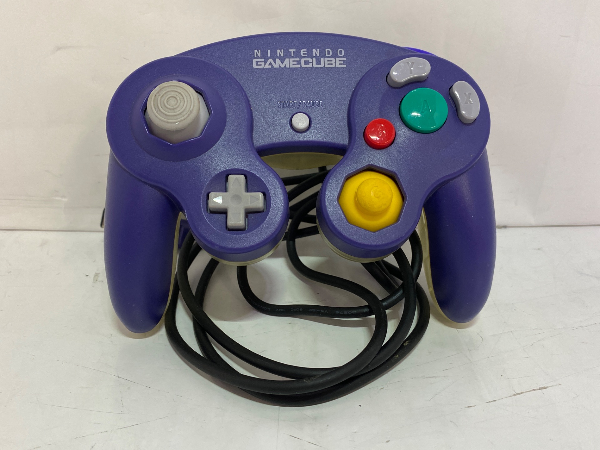 Nintendo ゲームキューブ コントローラー