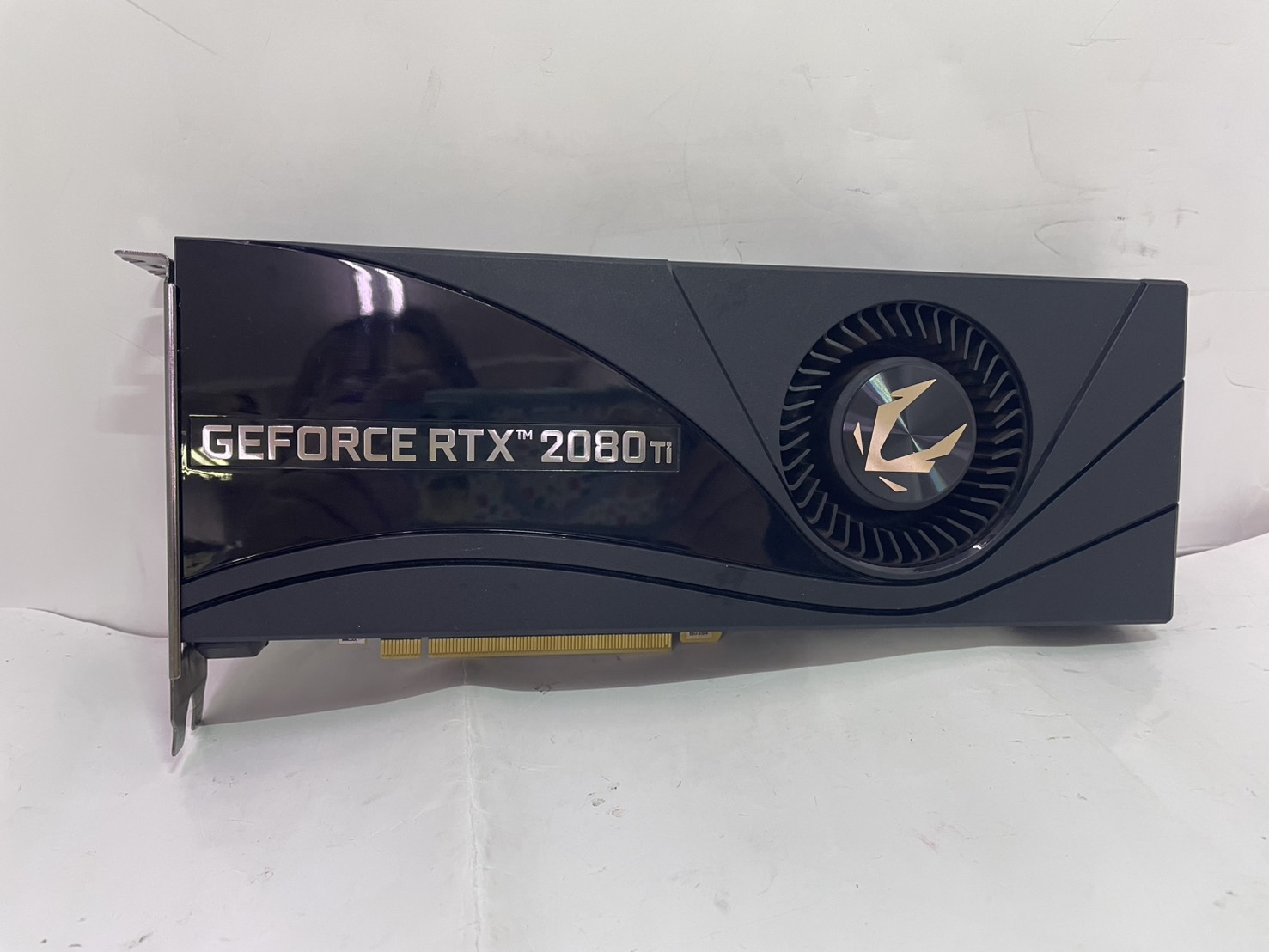 ZOTAC ZOTAC GAMING GeForce RTX 2080 Ti ZT-T20810B-10B [PCIExp 11GB]