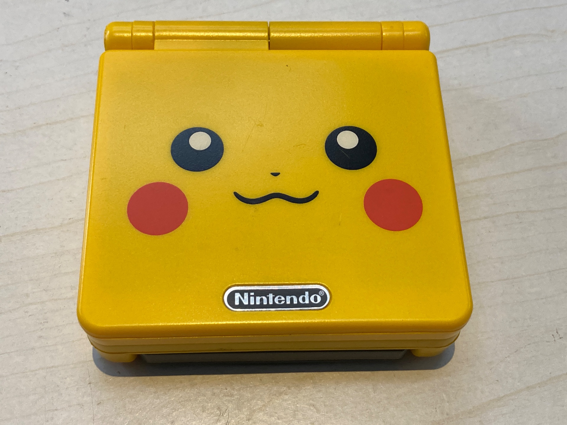 NINTENDO ゲームボーイアドバンスSP ピカチュウカラー