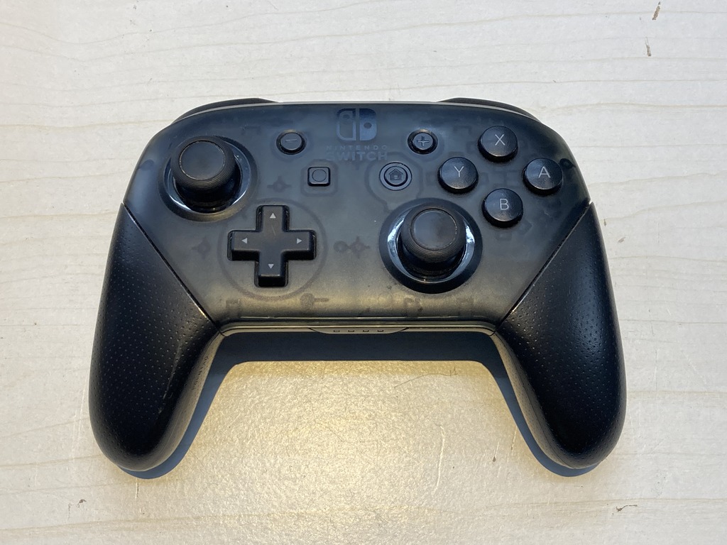 任天堂 Nintendo Switch用ソフト Nintendo Switch Proコントローラー