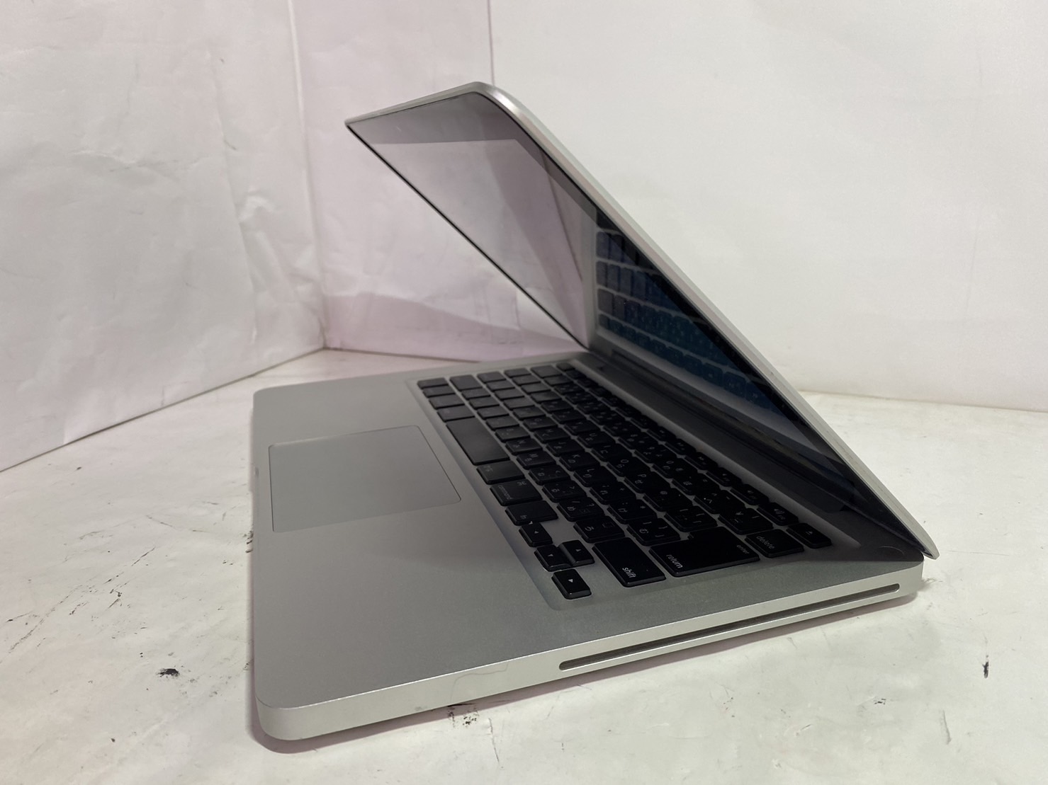 APPLE(アップル) MacBook (13-inch, Aluminum, Late 2008) A1278の激安 