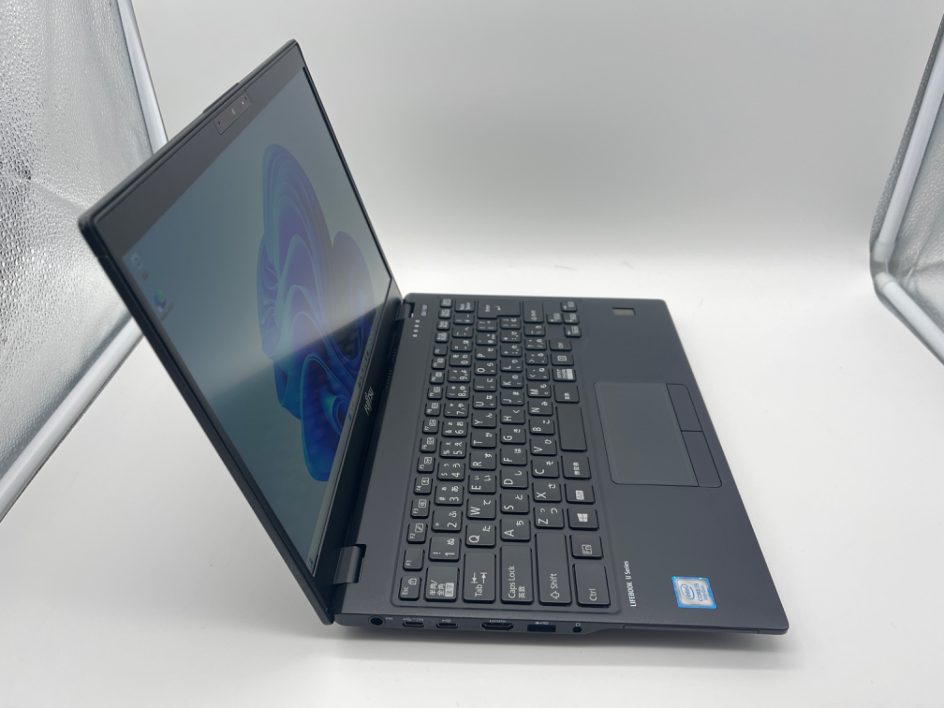 FUJITSU(富士通) LIFEBOOK U939/B(FMVU24011 )の激安通販(詳細情報) - パソコンショップパウ