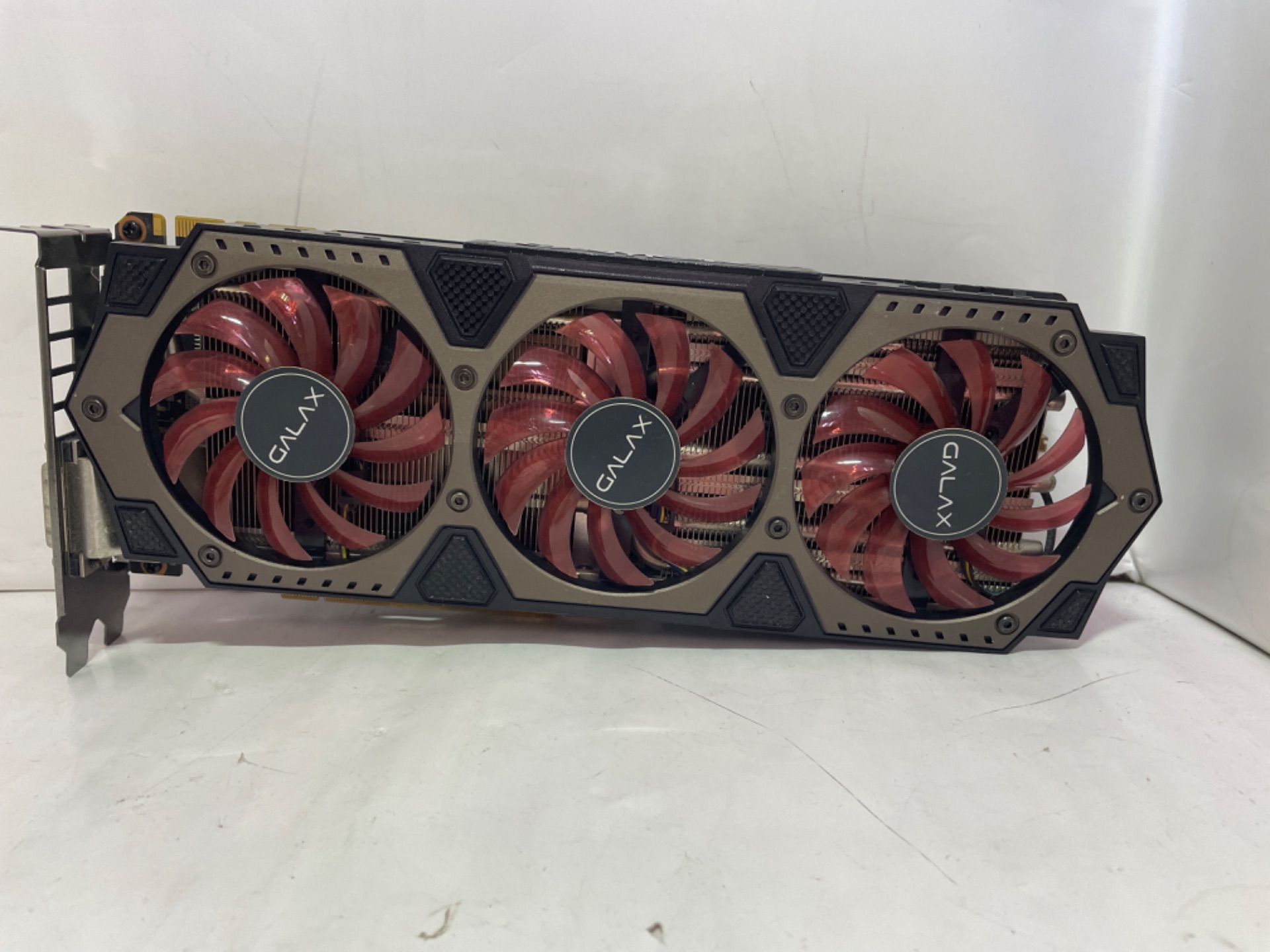 浩子 GG-RTX4060Ti-E8GB/EX/DF | GG-RTX4060Ti-E8GB/EX/DF | 玄人志向