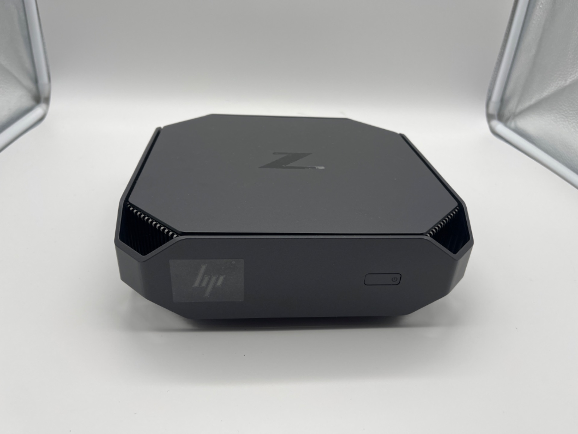 HP(ヒューレットパッカード) HP Z2 Mini G3 Workstation