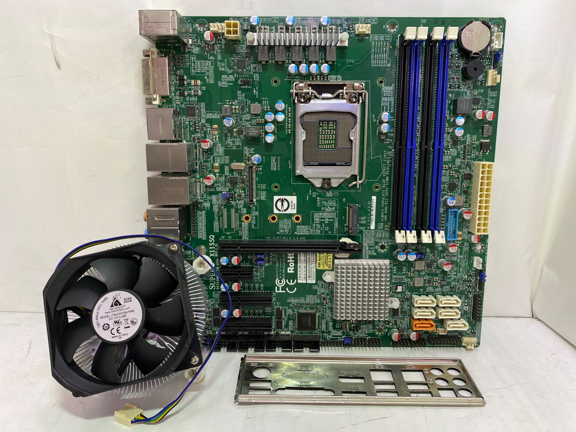 SUPERMICRO X11SSQ