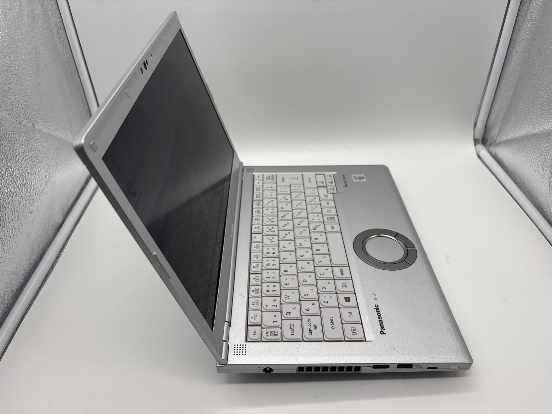 優良 Let's note CF-LV9 CF-LV9T11VS i7 LTE Let's note LV ノートパソコン 10世代Corei7 16GBメモリ LTE 大容量SSD