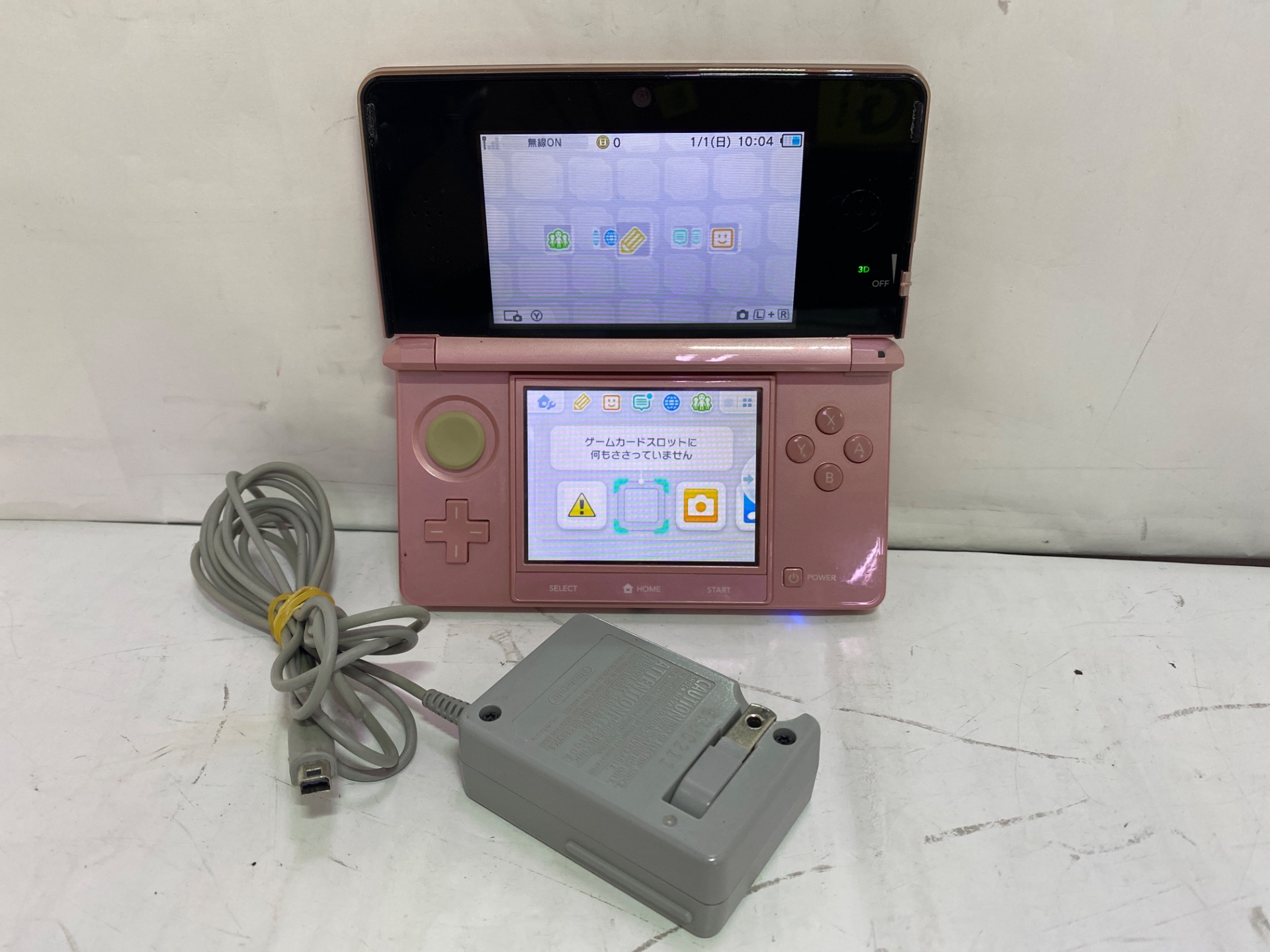Nintendo ニンテンドー3DS ミスティピンク