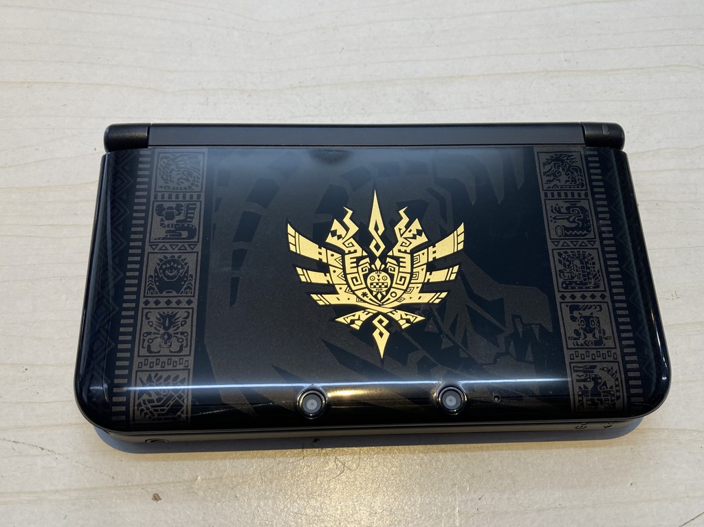 任天堂 ニンテンドー3DS モンスターハンター4G エディション