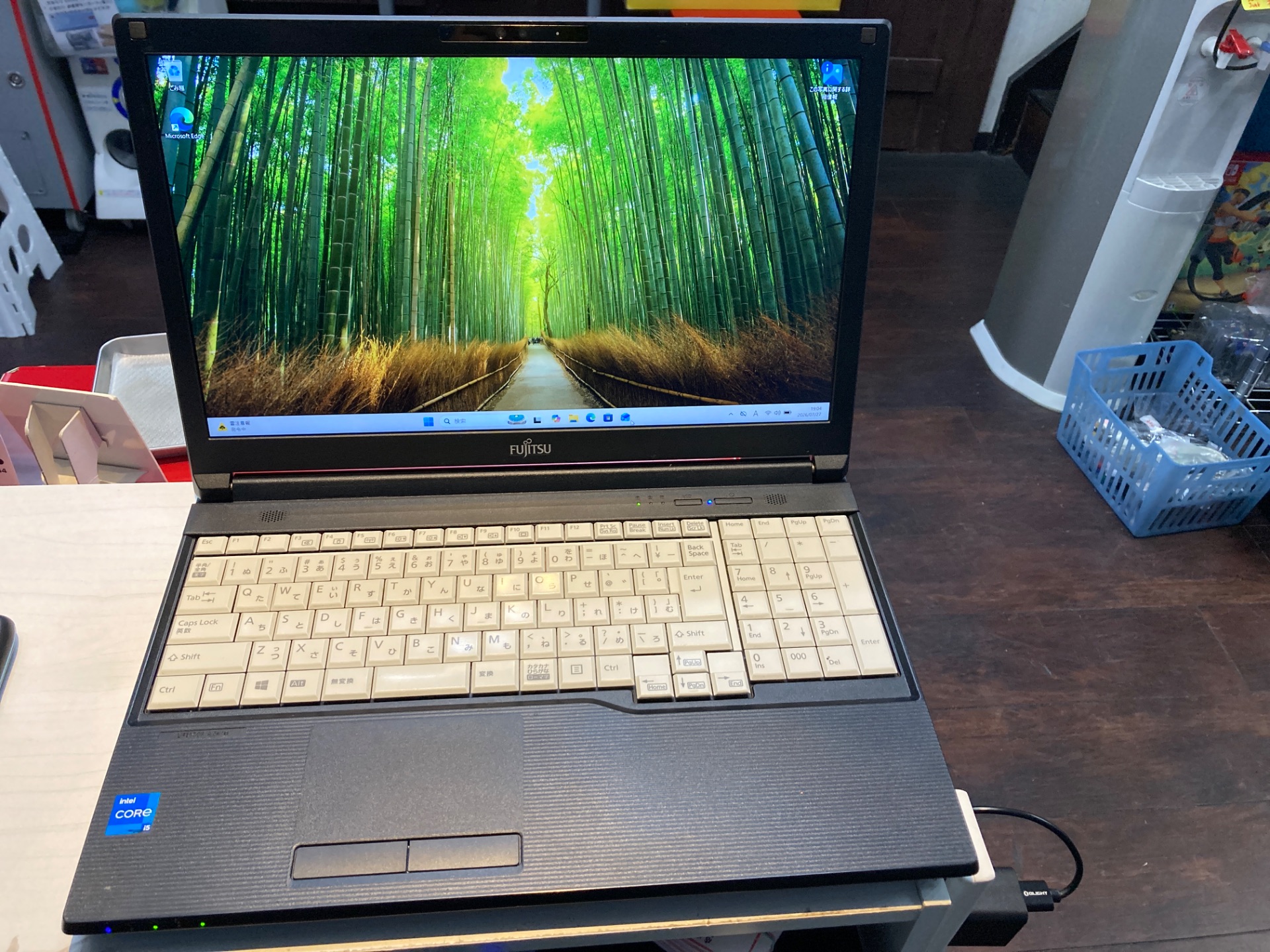 FUJITSU(富士通) LIFEBOOK A5511/GX FMVA8602VP