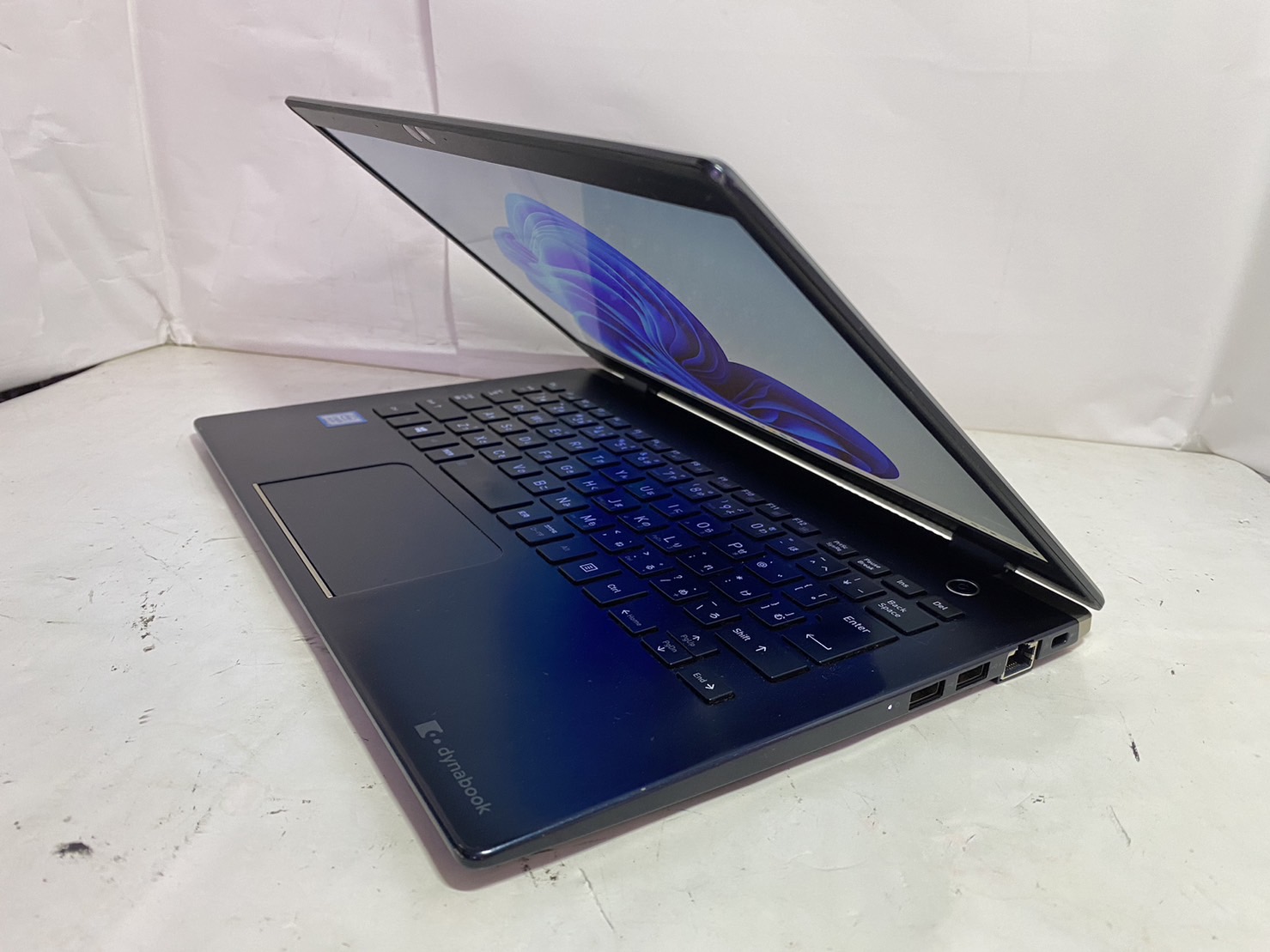 TOSHIBA(東芝) dynabook G83/M (PG83MTCCGL7AD21)の激安通販(詳細情報) - パソコンショップパウ